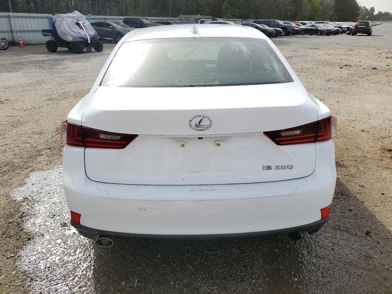 2014 LEXUS IS 250 - Image 6