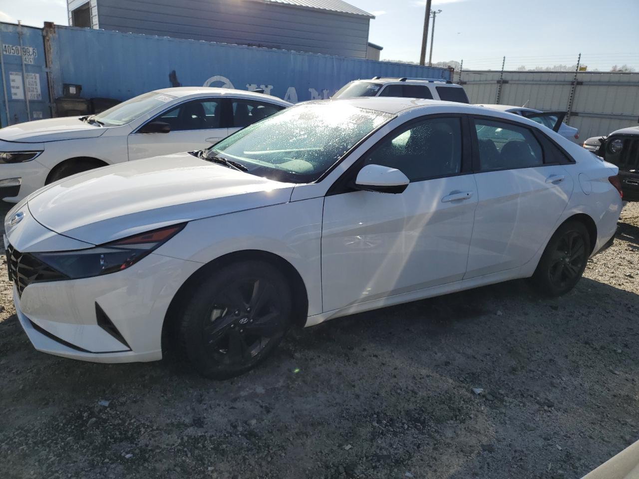 2023 HYUNDAI ELANTRA SE