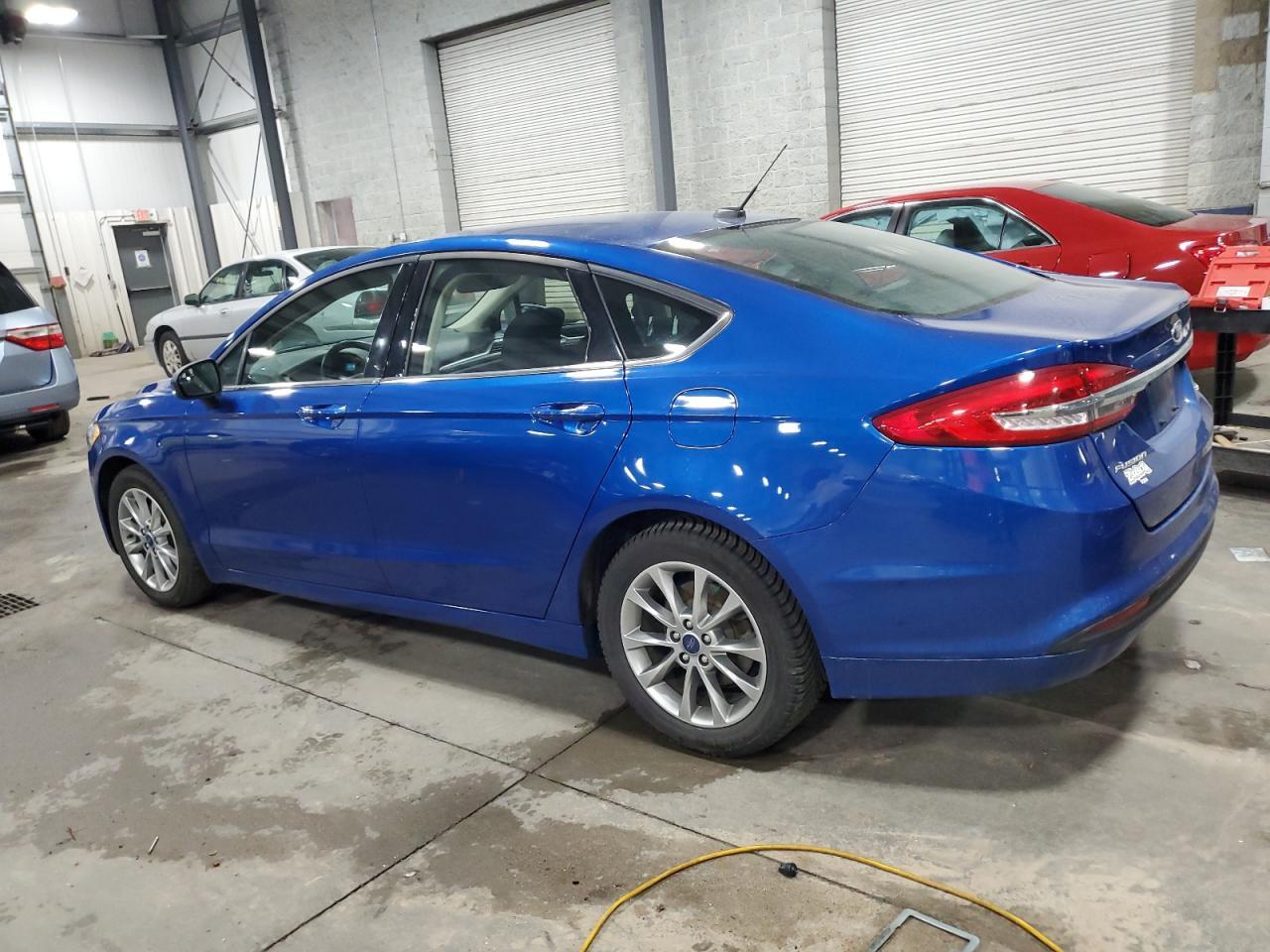2017 FORD FUSION SE - Фото 2