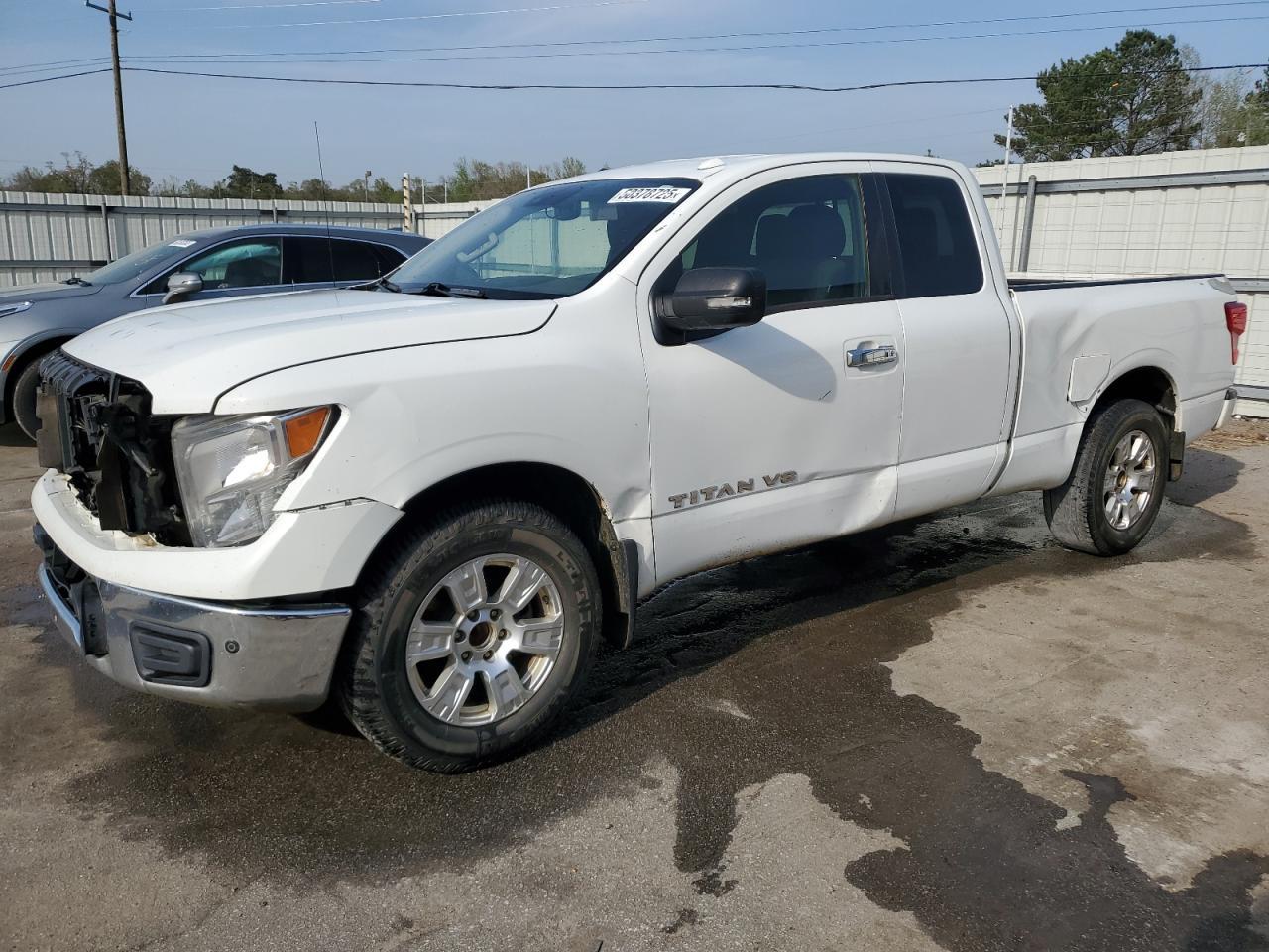 2018 NISSAN TITAN SV