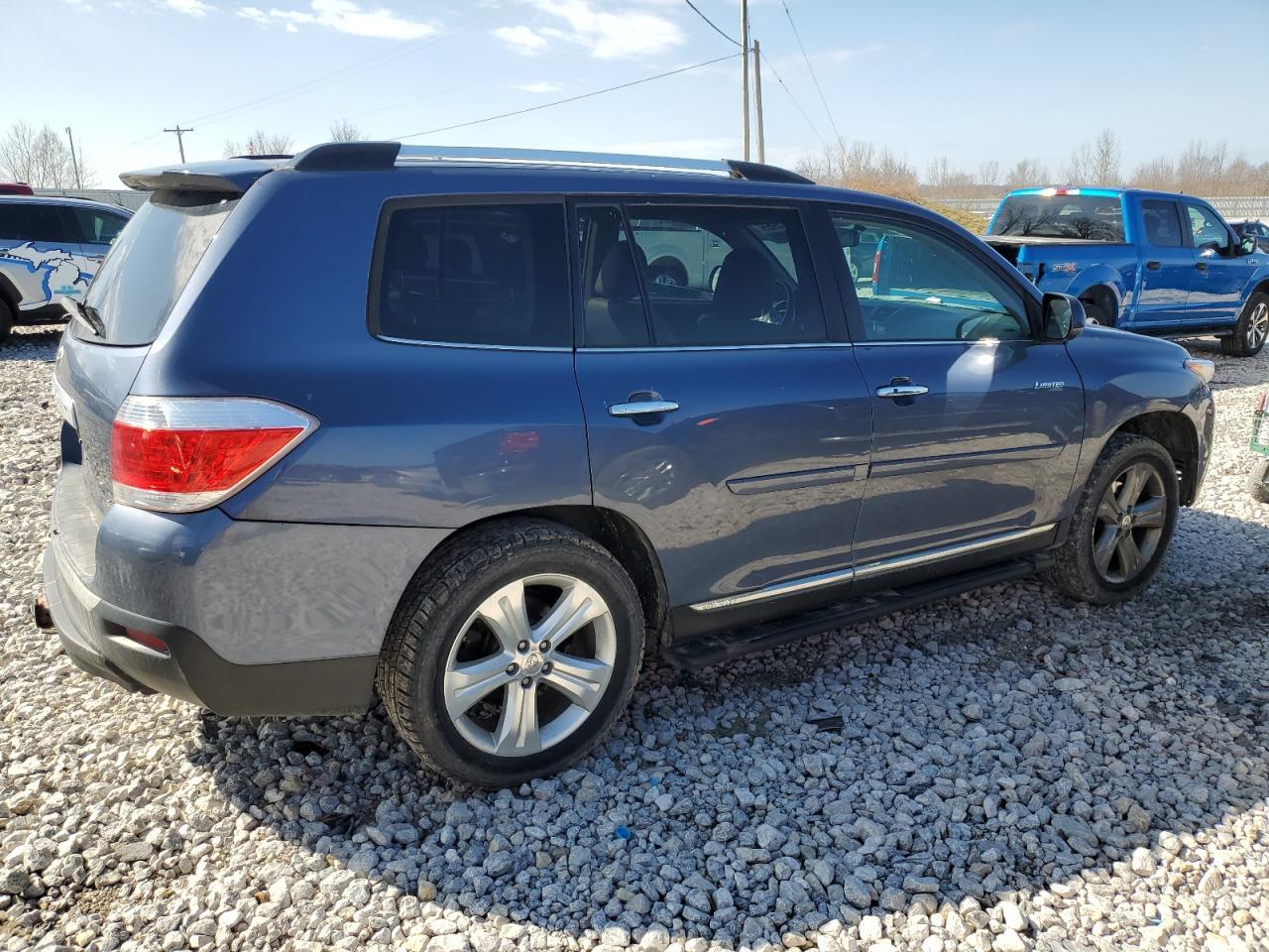 2012 TOYOTA HIGHLANDER - Фото 3