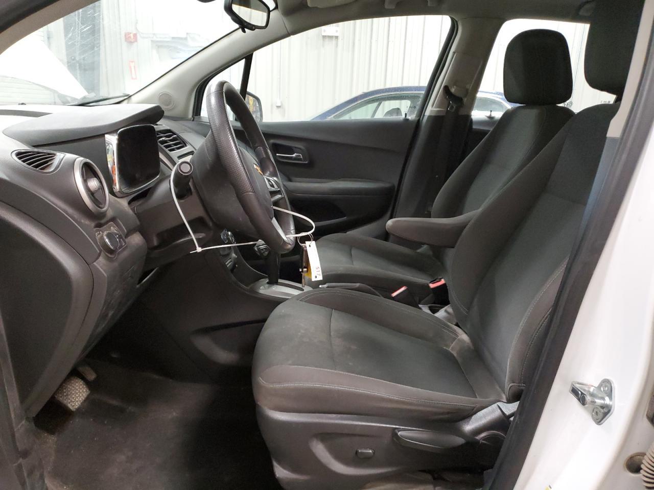 2015 CHEVROLET TRAX LS - Image 7