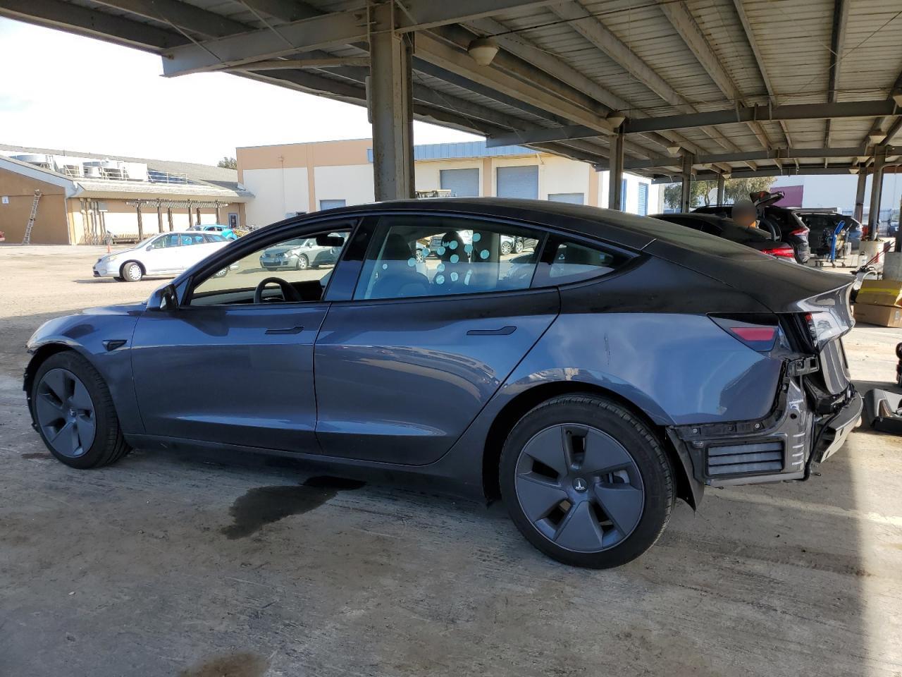 2023 TESLA MODEL 3 - Image 2