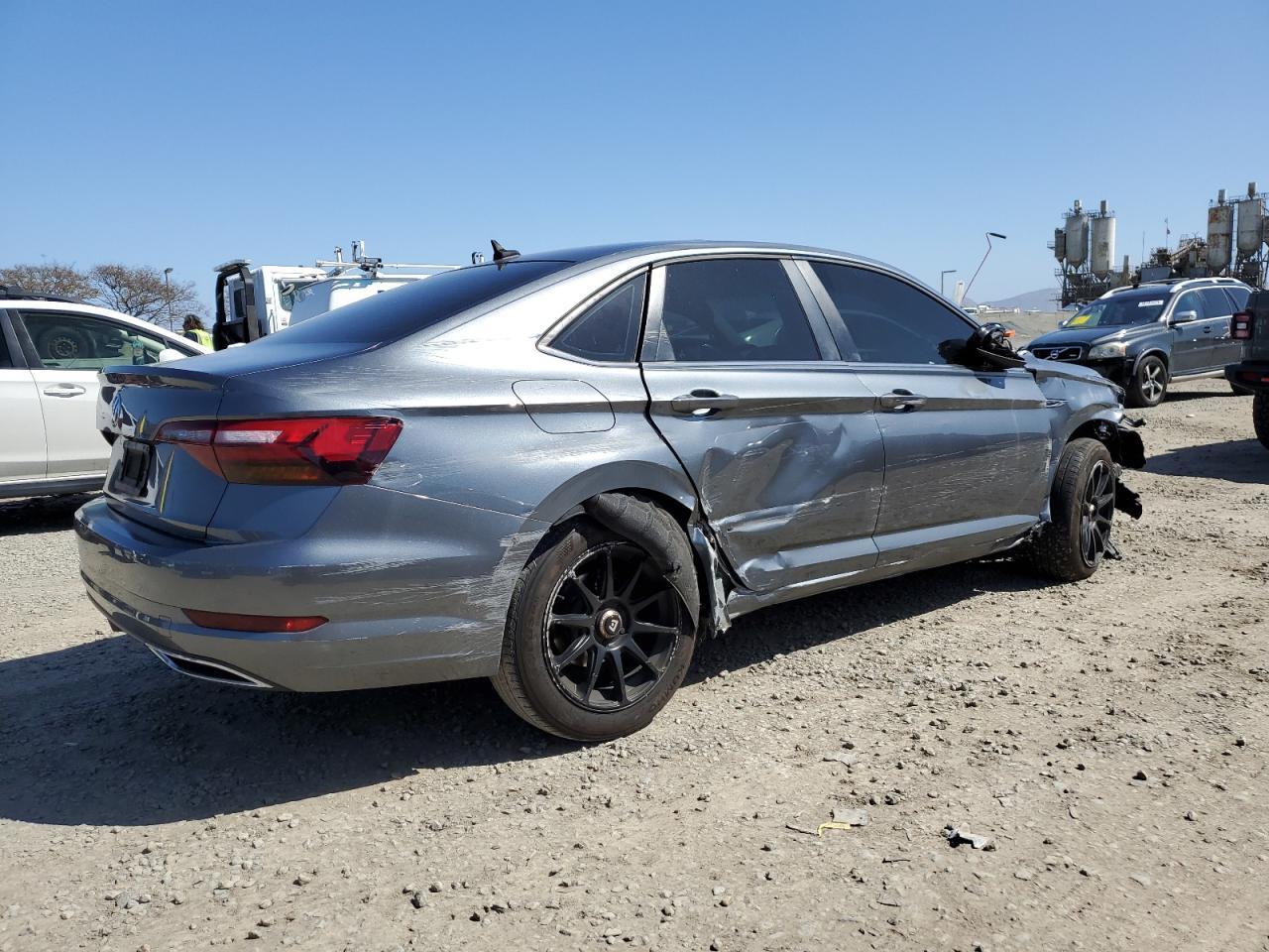 2019 VOLKSWAGEN JETTA SEL - Фото 3