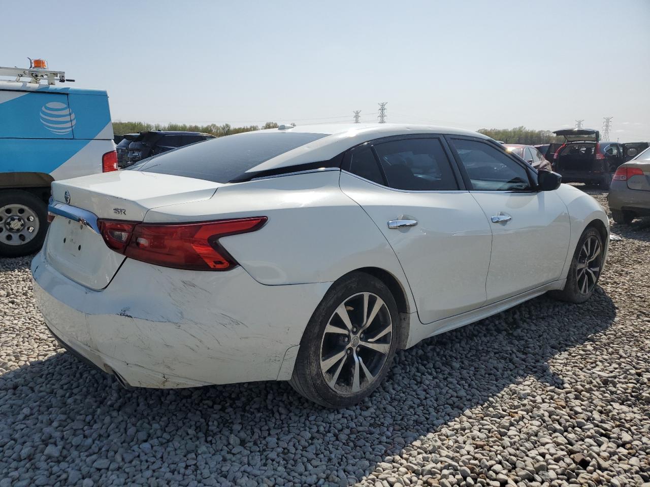 2017 NISSAN MAXIMA 3.5 - Фото 3