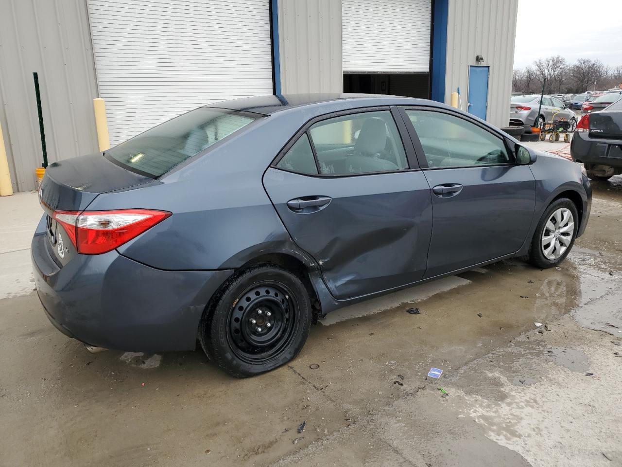 2016 TOYOTA COROLLA LE - Фото 3
