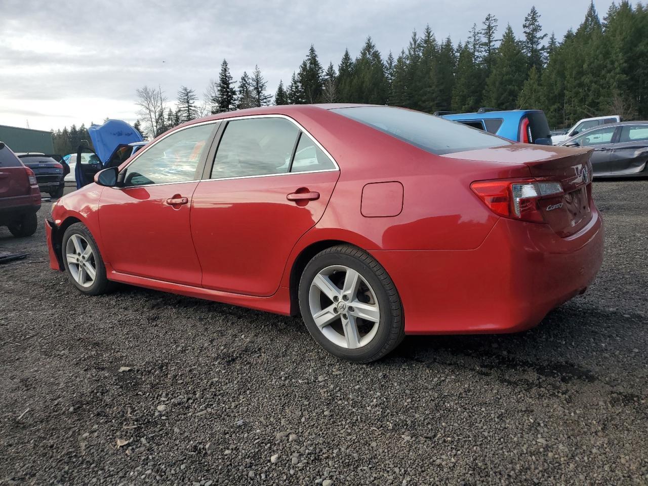 2014 TOYOTA CAMRY L - Image 2