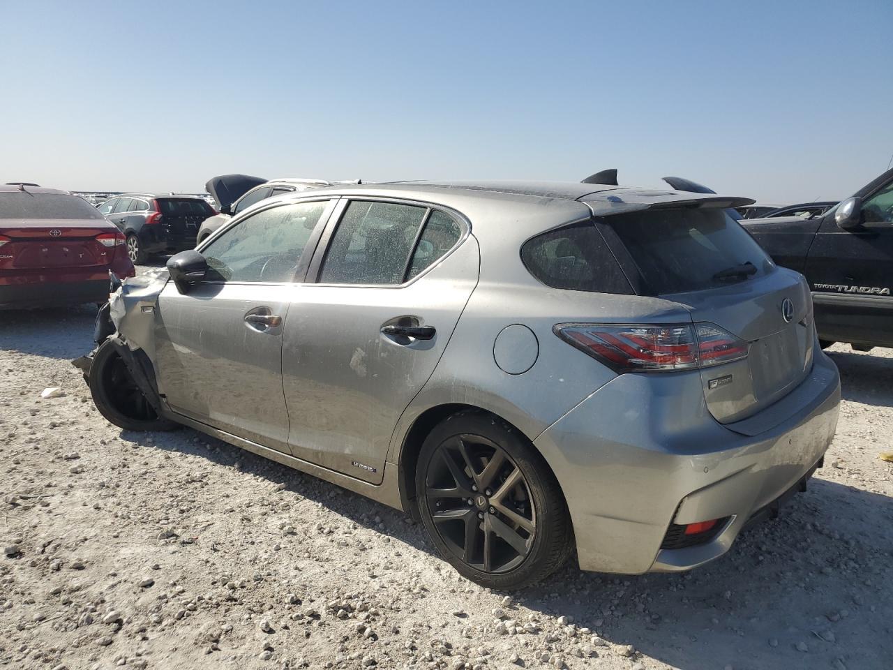 2016 LEXUS CT 200 - Image 2