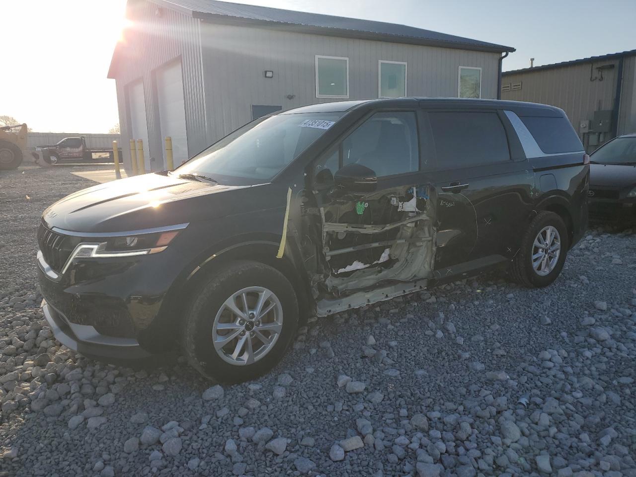 2024 KIA CARNIVAL L