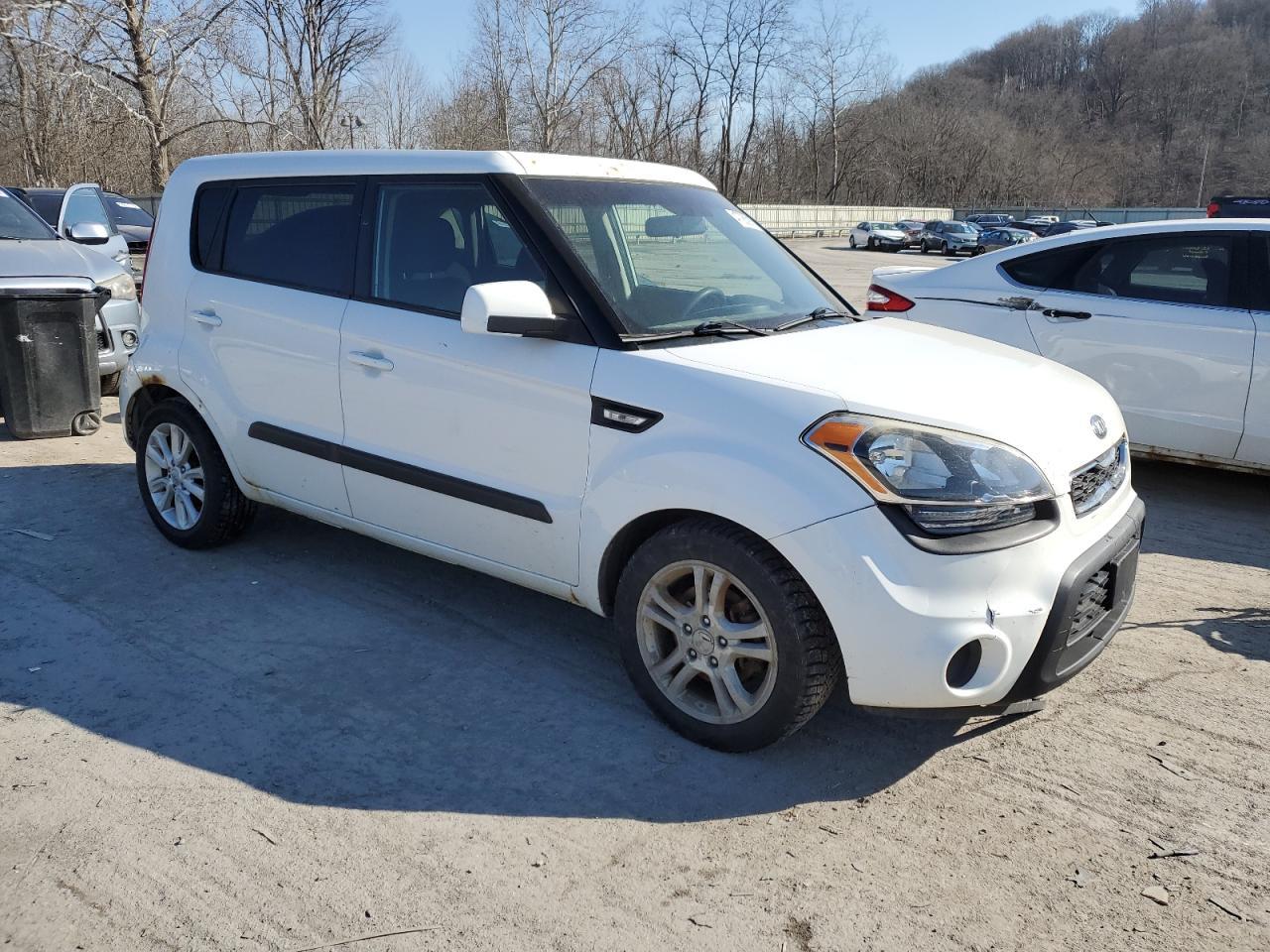 2013 KIA SOUL - Image 4
