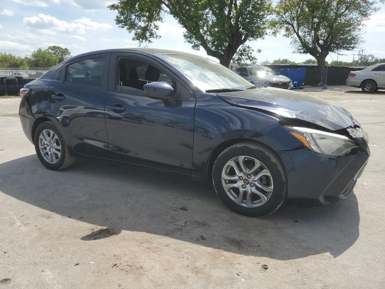 2017 TOYOTA YARIS IA - Image 4