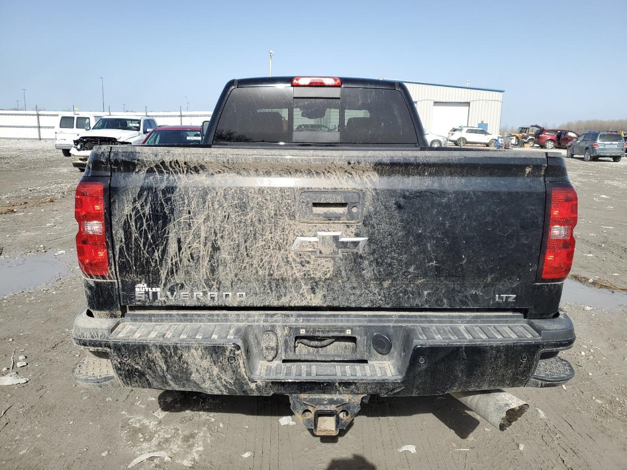 2017 CHEVROLET SILVERADO - Image 6