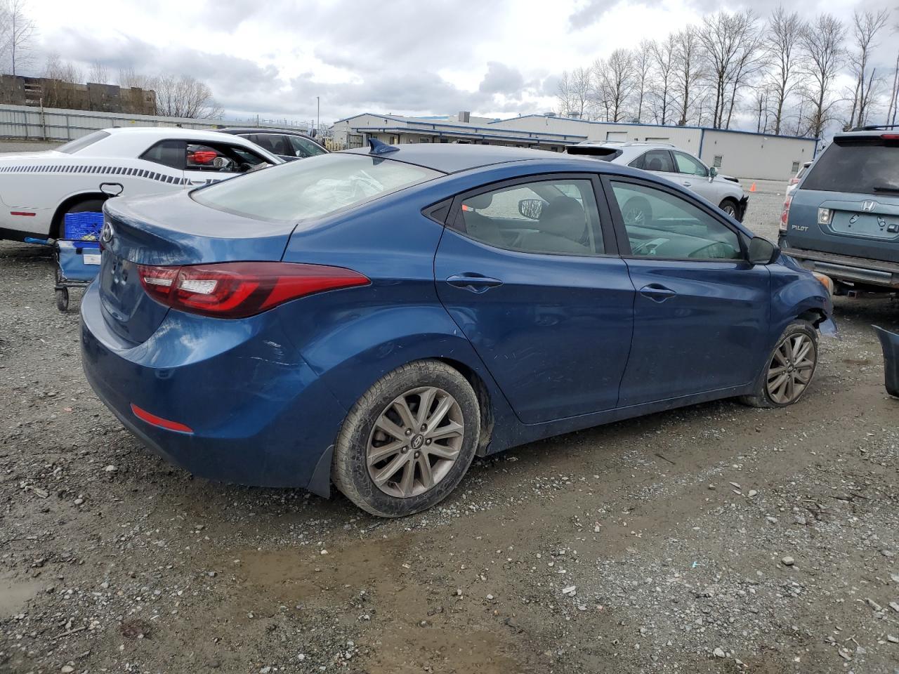 2014 HYUNDAI ELANTRA SE - Фото 3