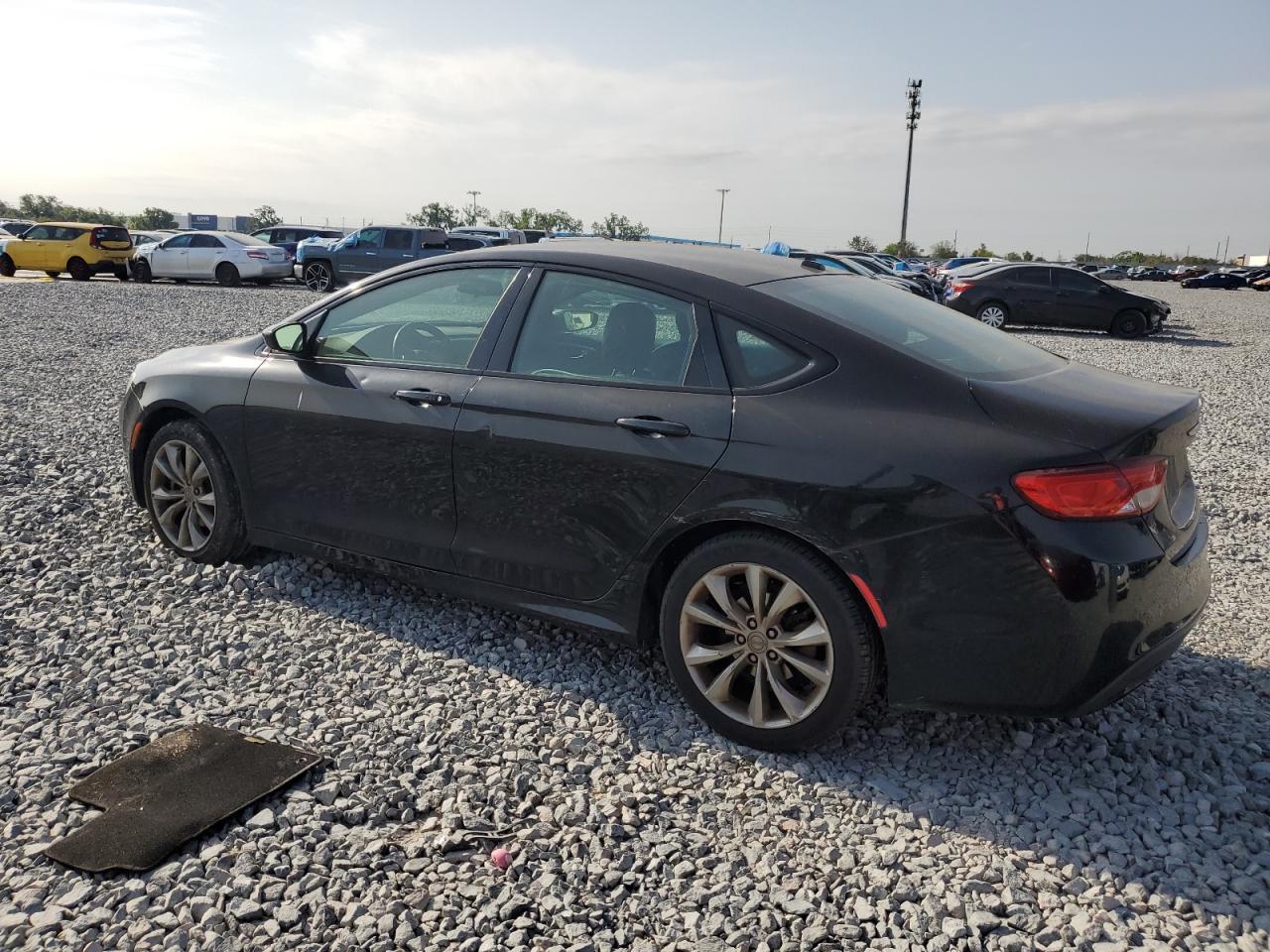 2015 CHRYSLER 200 S - Фото 2