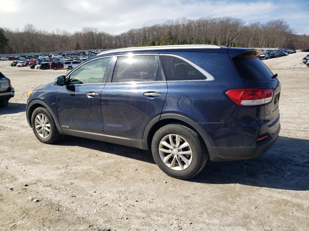 2017 KIA SORENTO LX - Фото 2