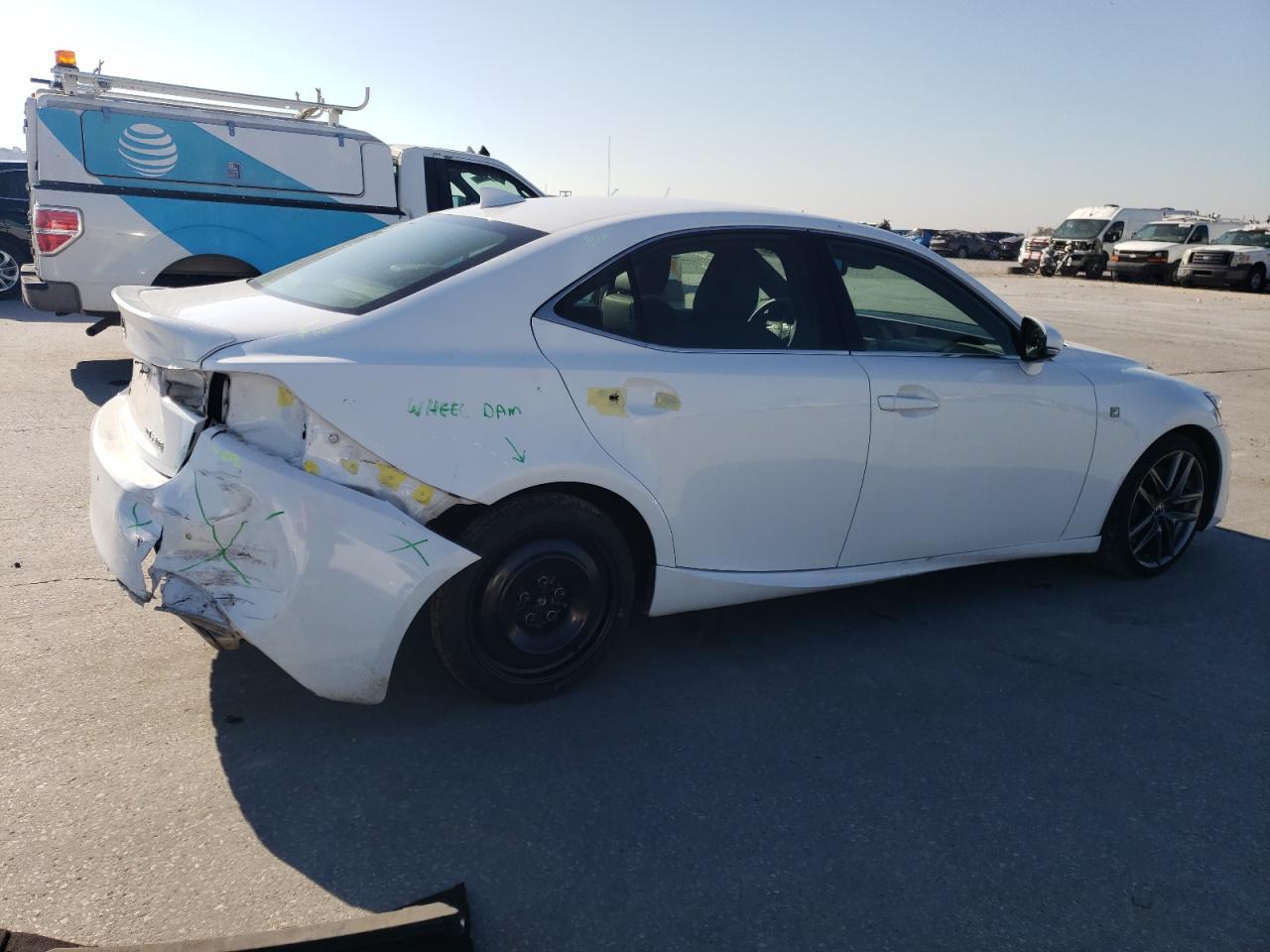 2019 LEXUS IS350 - Фото 3