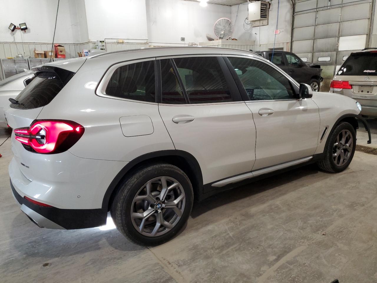 2023 BMW X3 XDRIVE3 - Image 3