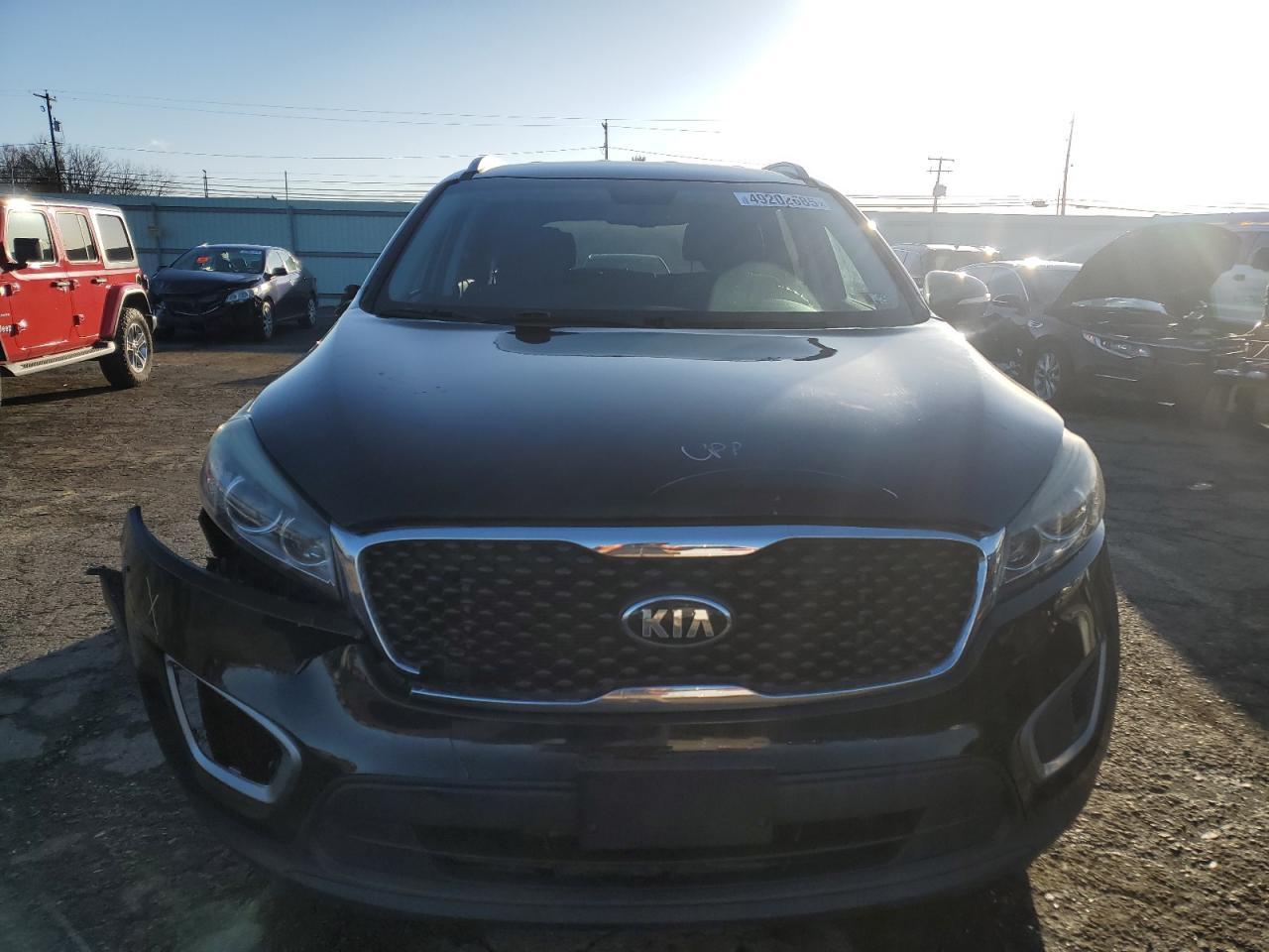 2016 KIA SORENTO LX - Image 5