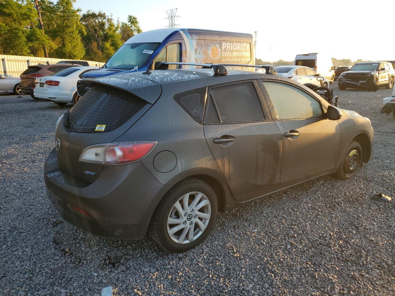 2013 MAZDA 3 I - Фото 3