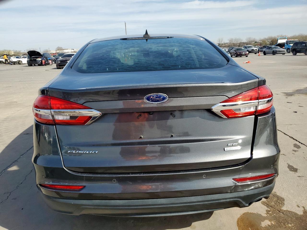 2020 FORD FUSION SE - Image 6