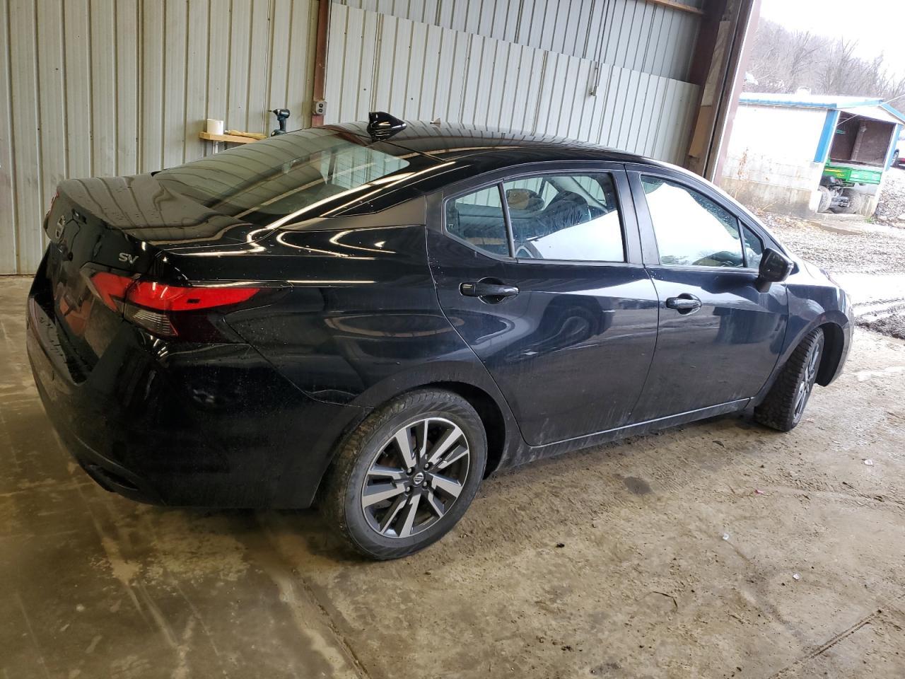 2021 NISSAN VERSA SV - Image 3