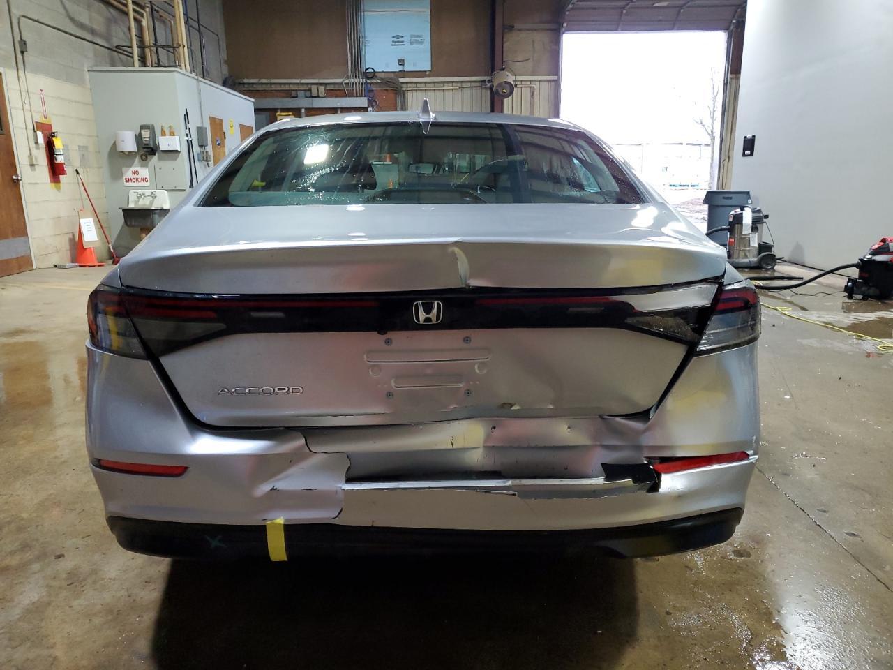 2024 HONDA ACCORD EX - Image 6