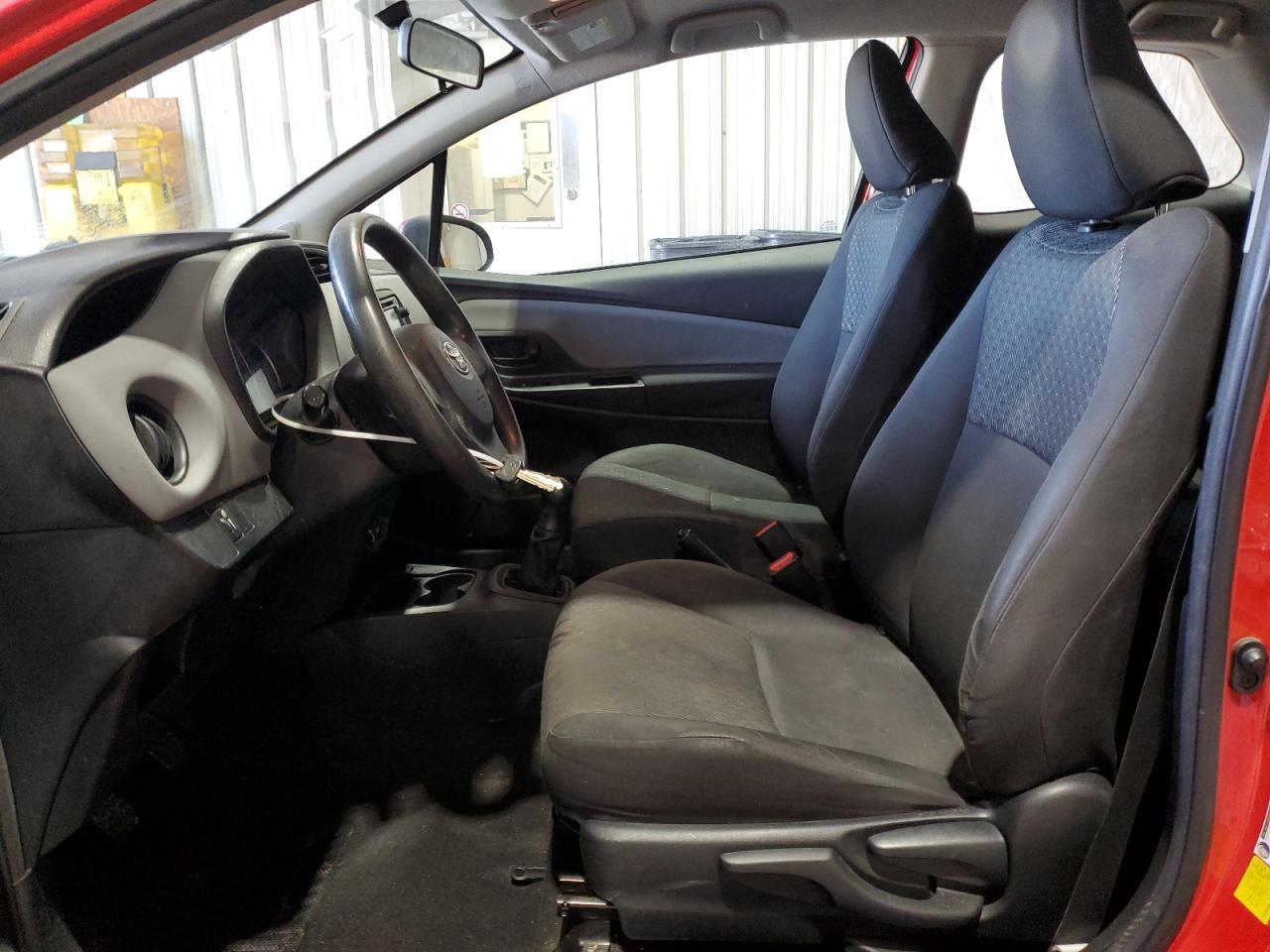 2015 TOYOTA YARIS - Фото 7