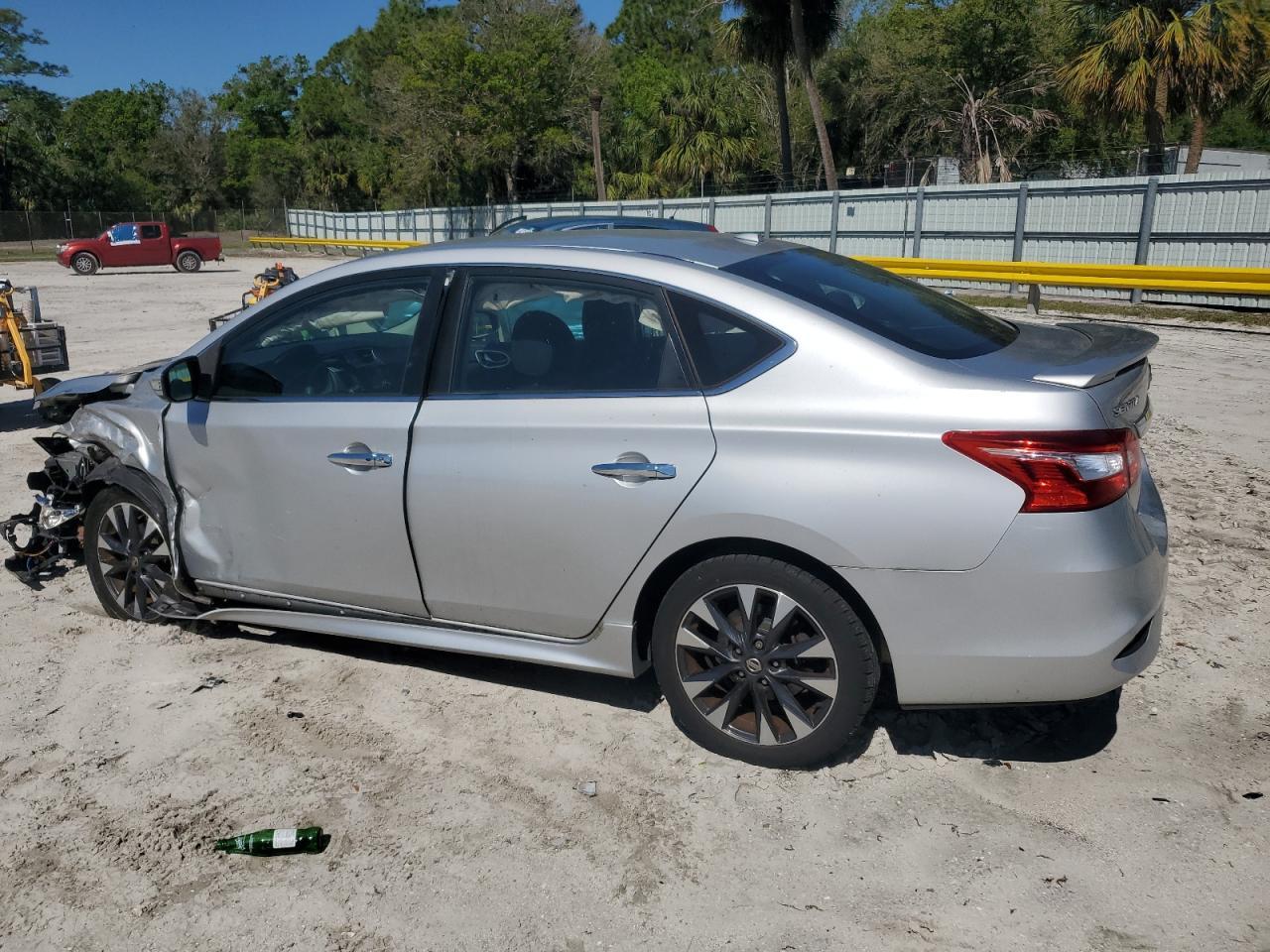 2017 NISSAN SENTRA S - Фото 2