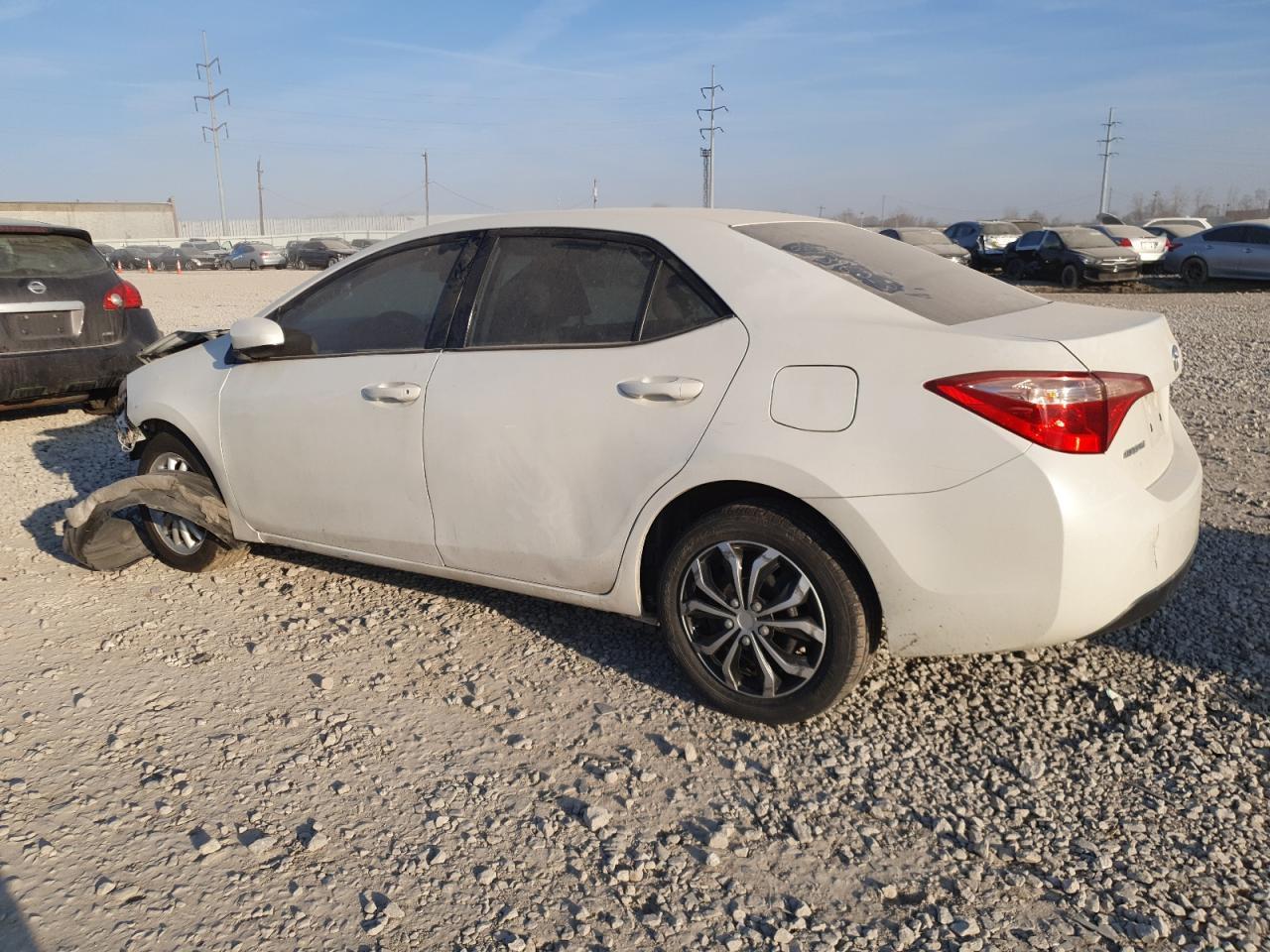2018 TOYOTA COROLLA L - Фото 2