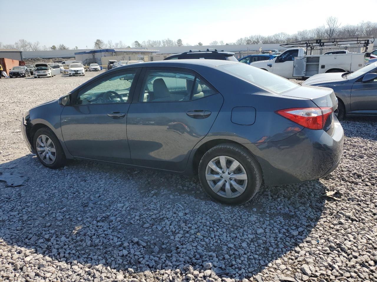 2015 TOYOTA COROLLA L - Фото 2