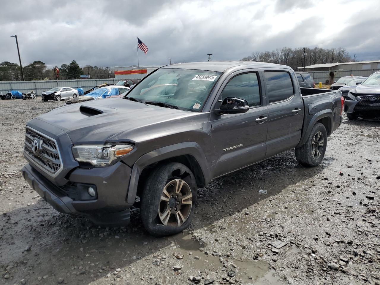 2017 TOYOTA TACOMA DOU