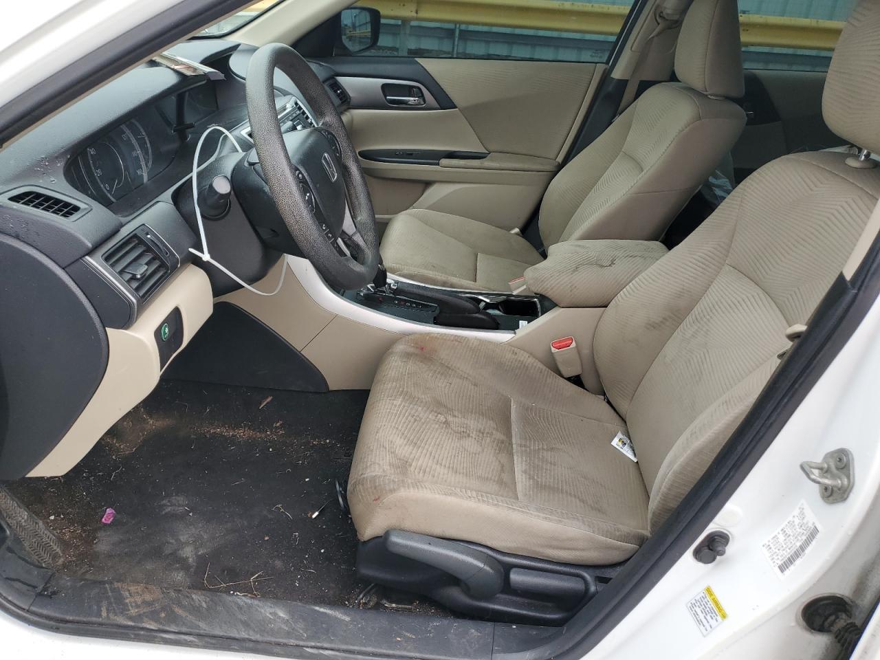 2014 HONDA ACCORD LX - Image 7