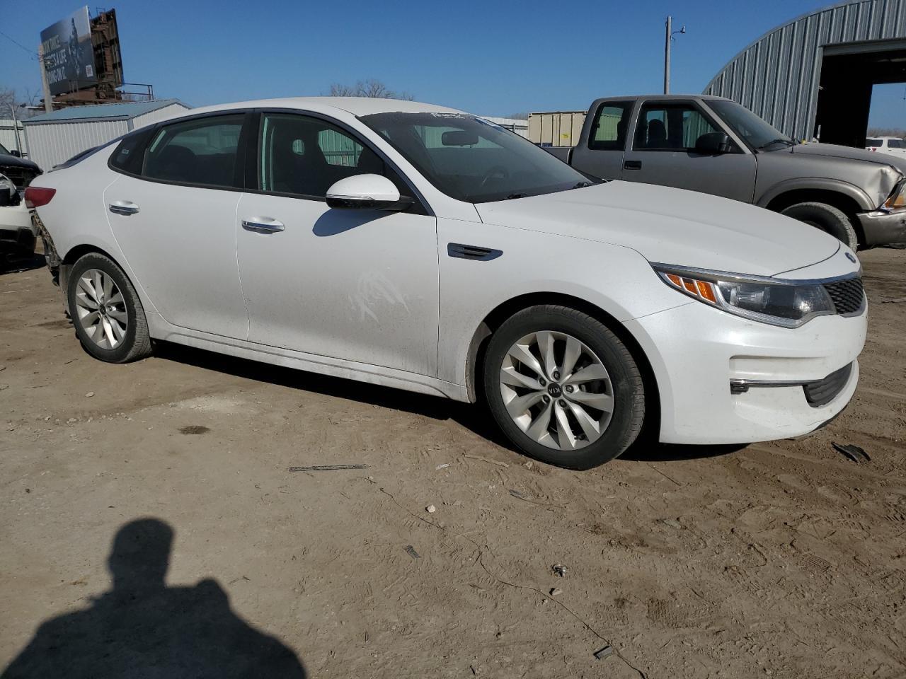 2016 KIA OPTIMA LX - Image 4