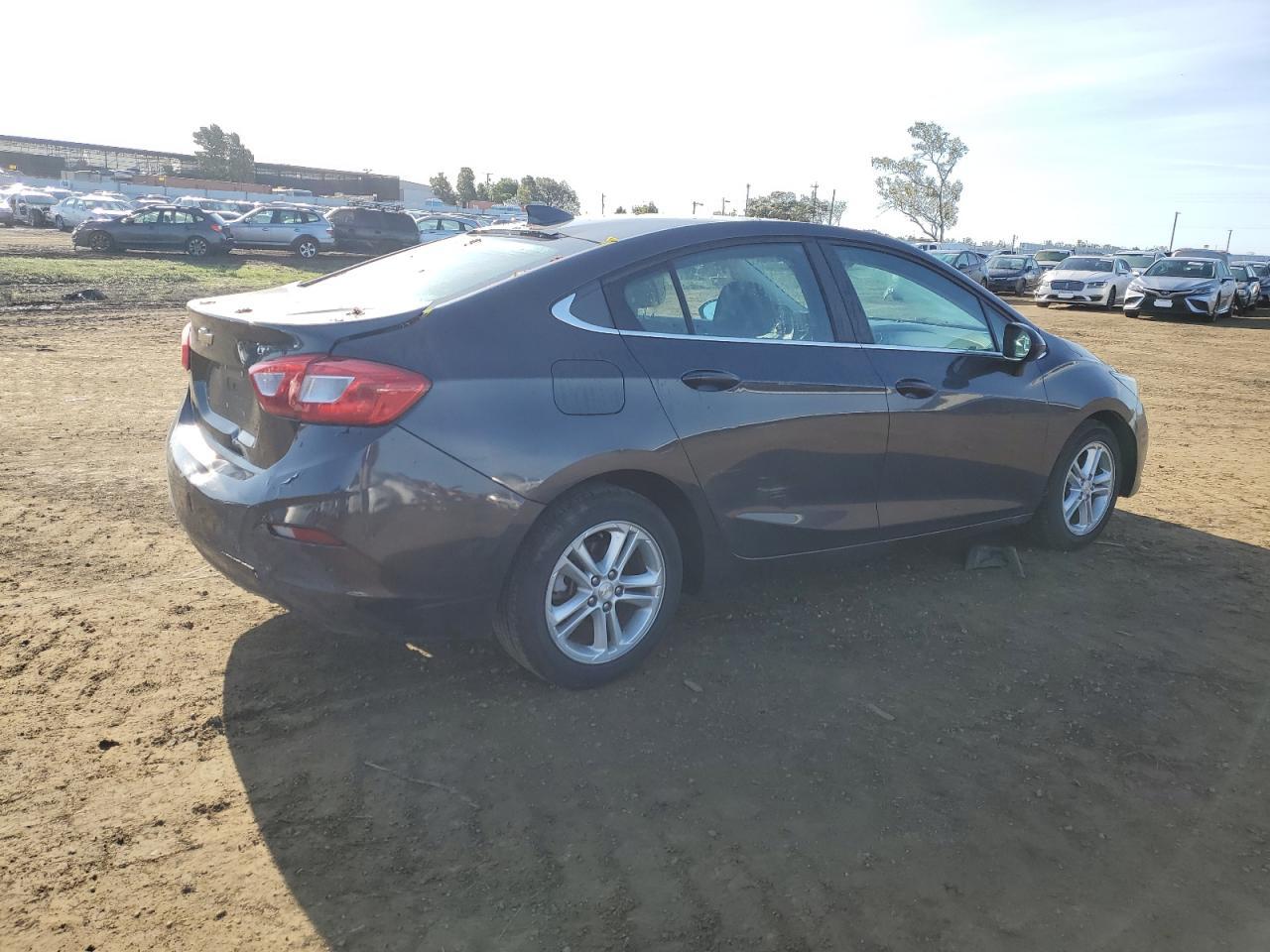 2016 CHEVROLET CRUZE LT - Фото 3