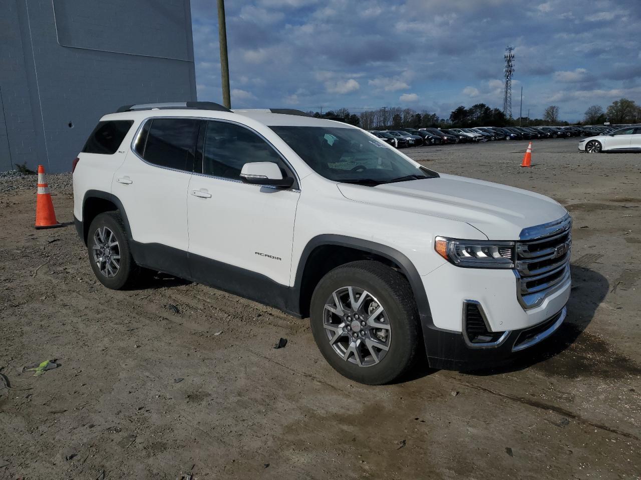 2023 GMC ACADIA SLT - Фото 4