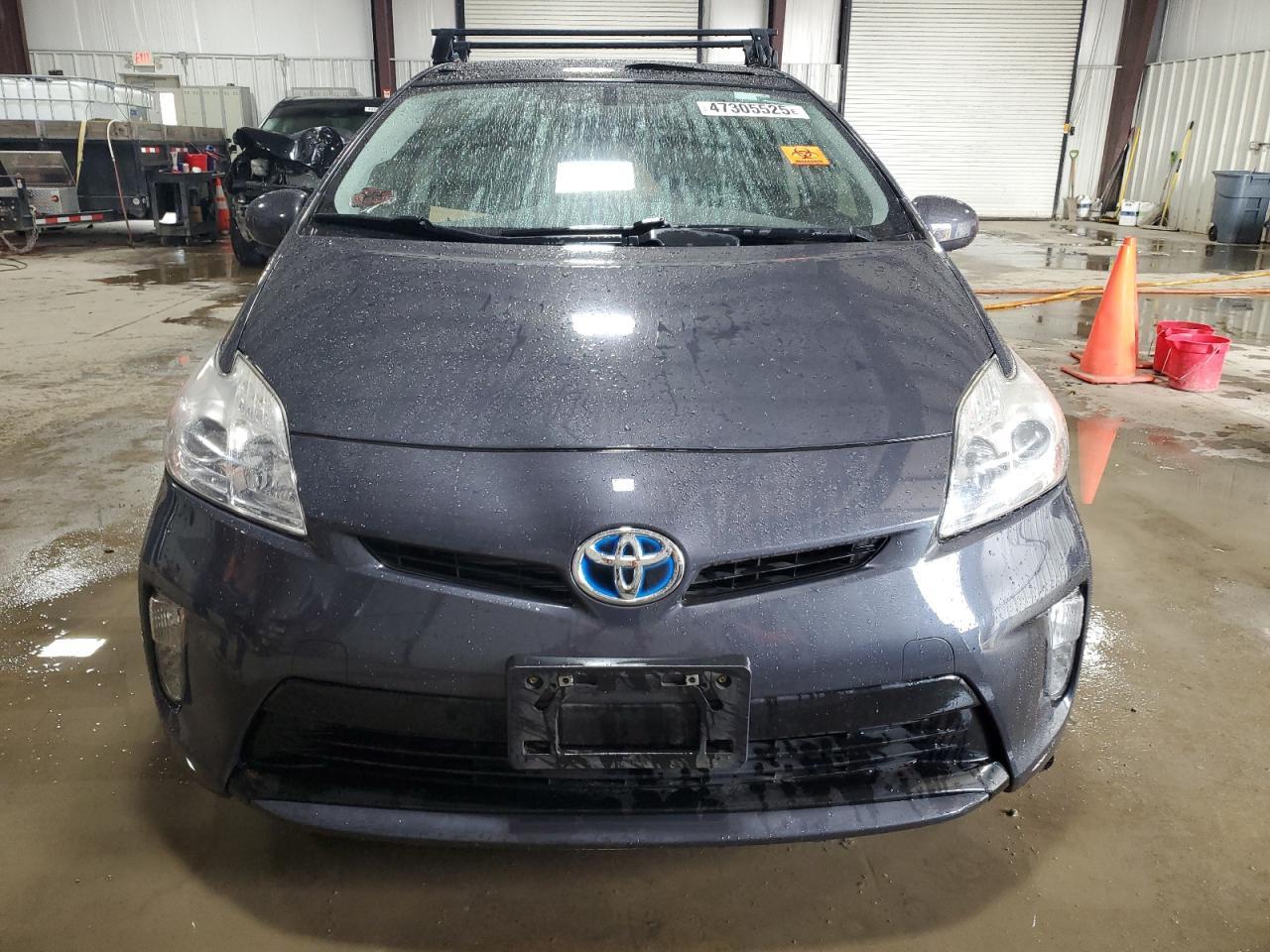 2013 TOYOTA PRIUS - Фото 5