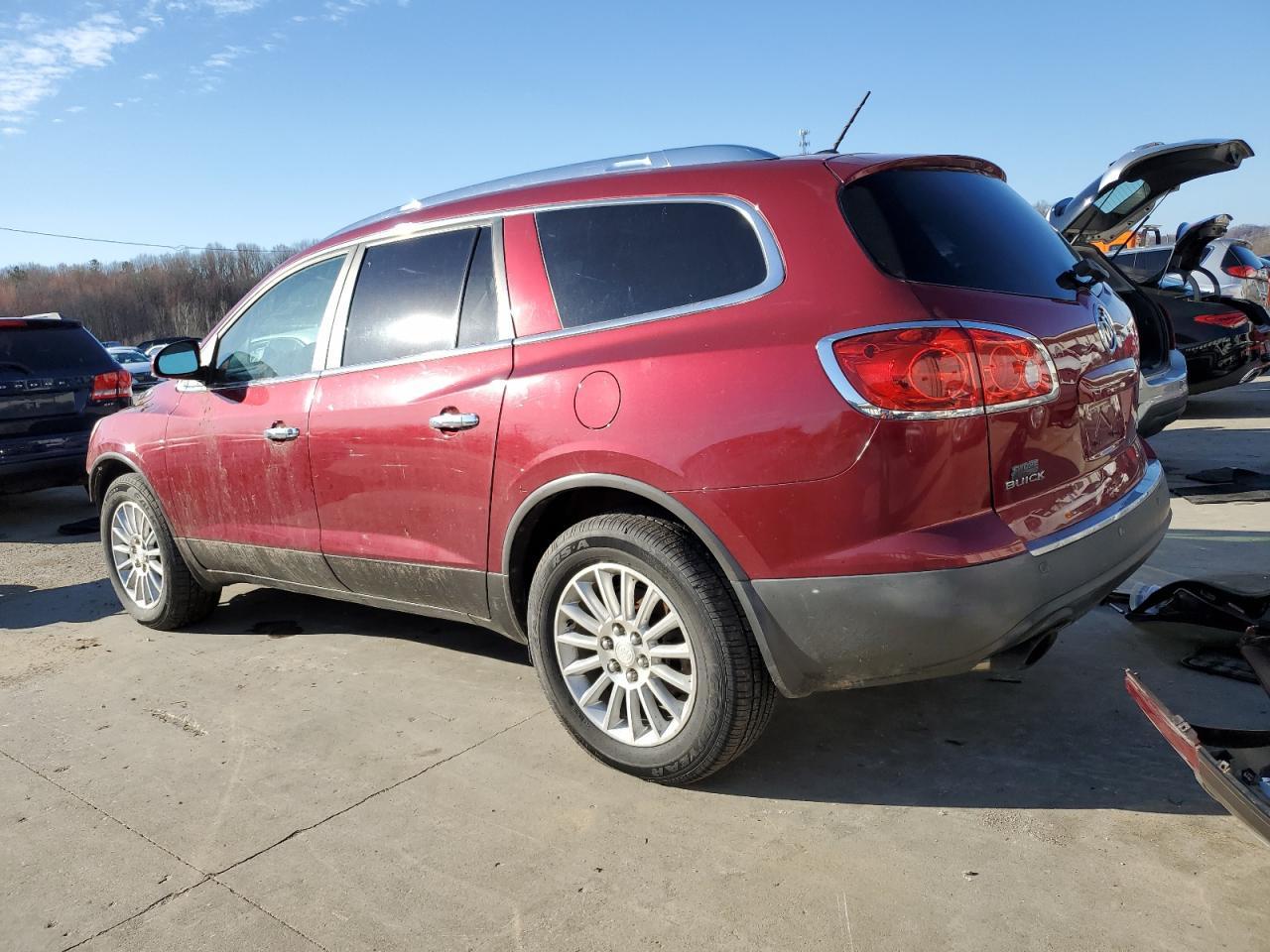 2011 BUICK ENCLAVE CX - Image 2