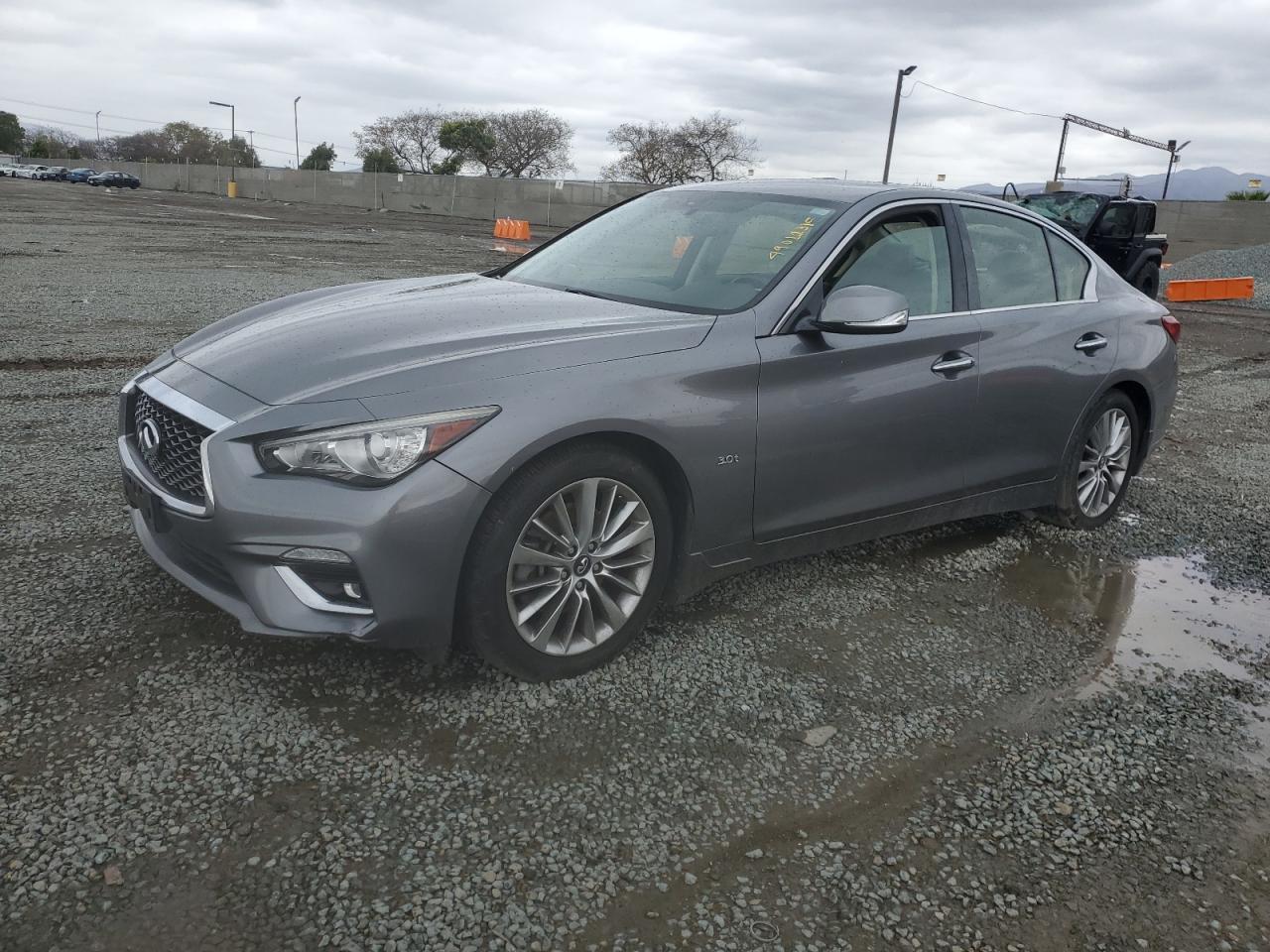 2018 INFINITI Q50 LUXE