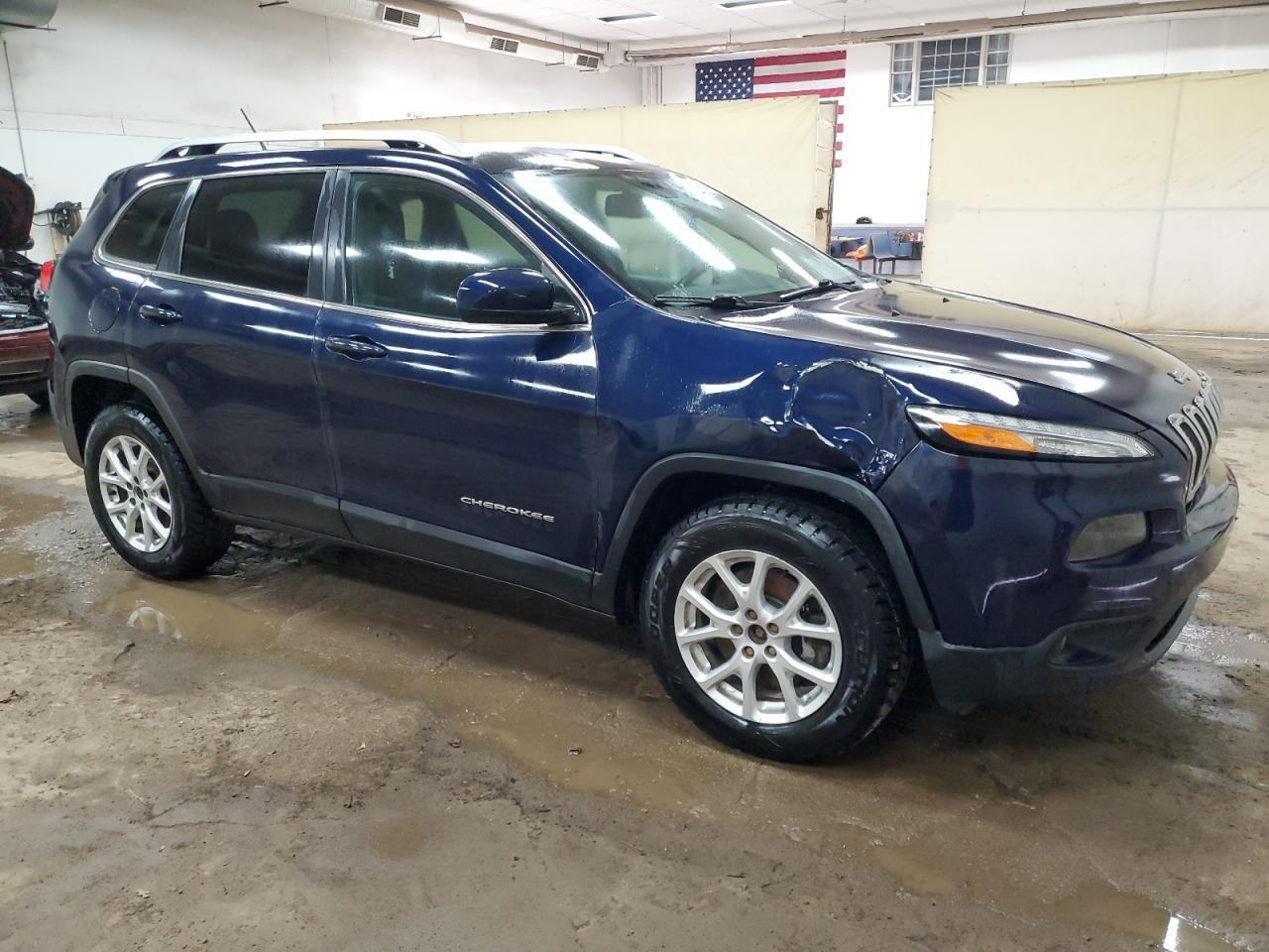 2016 JEEP CHEROKEE L - Image 4