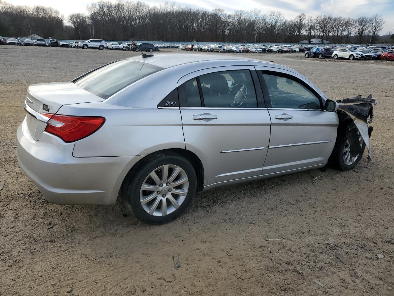 2012 CHRYSLER 200 TOURIN - Image 3