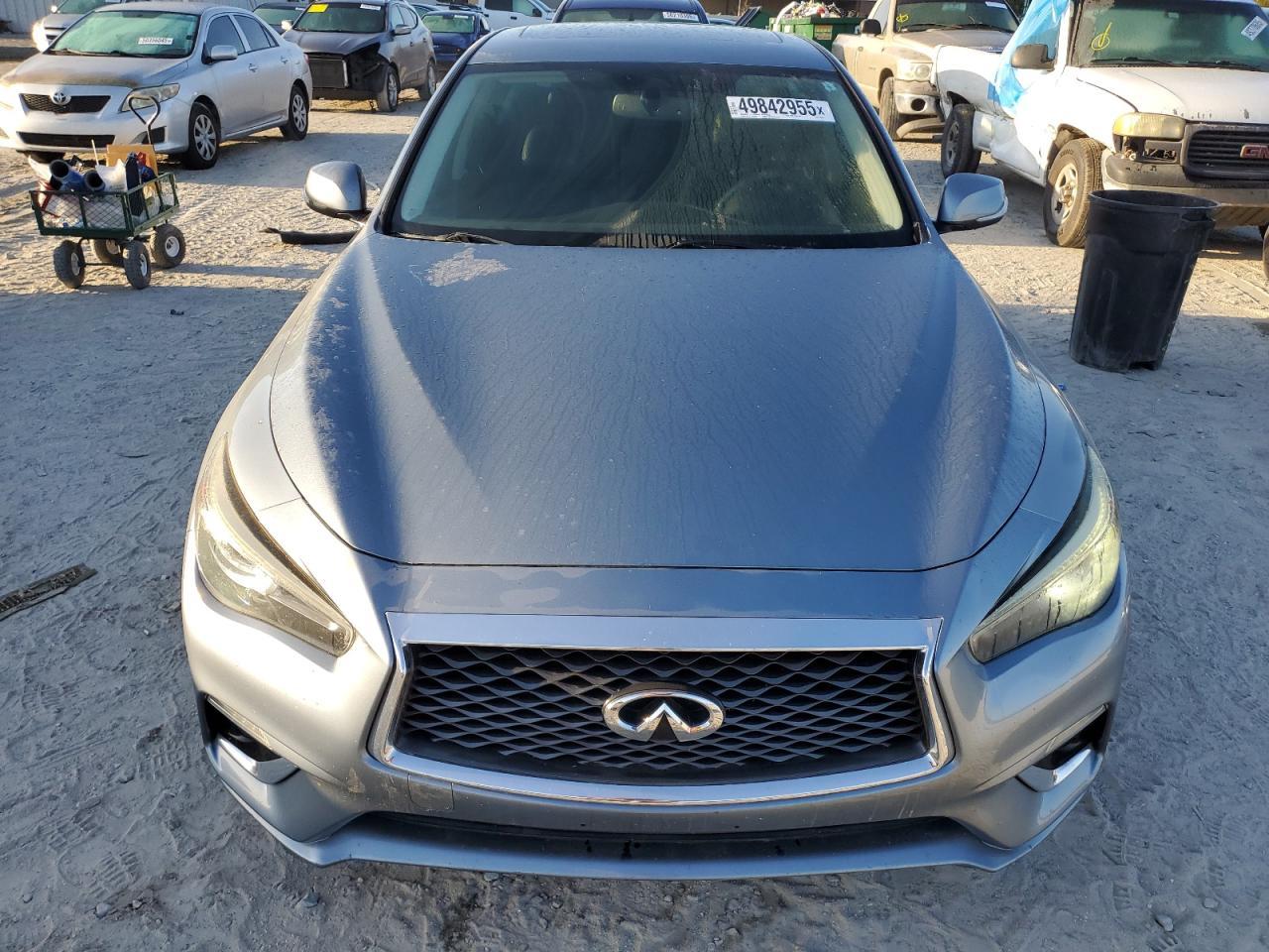 2018 INFINITI Q50 LUXE - Image 5
