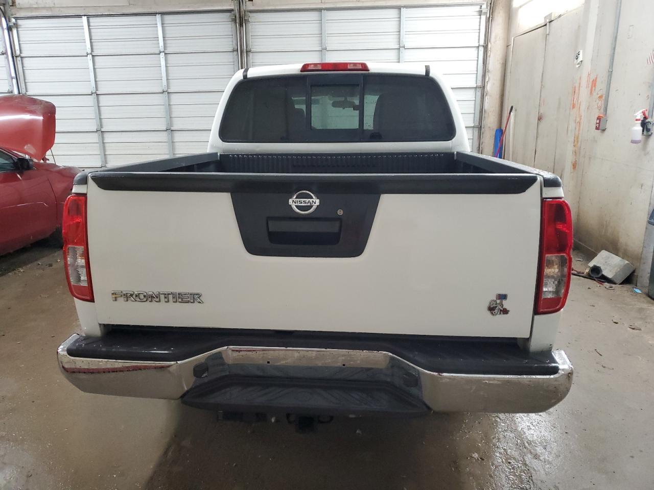 2019 NISSAN FRONTIER S - Фото 6