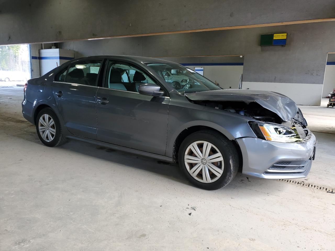2017 VOLKSWAGEN JETTA S - Image 4