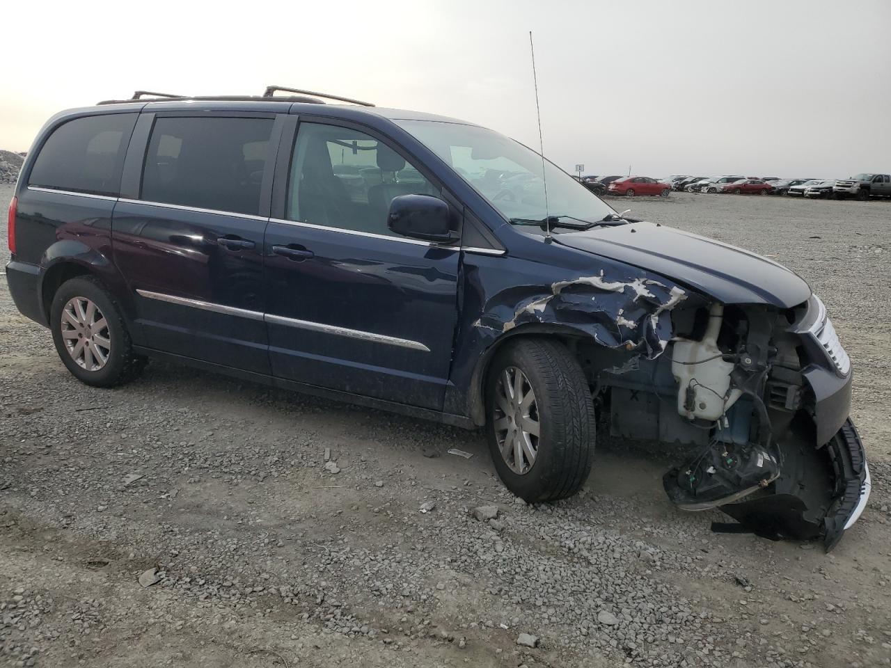 2014 CHRYSLER TOWN & COU - Фото 4
