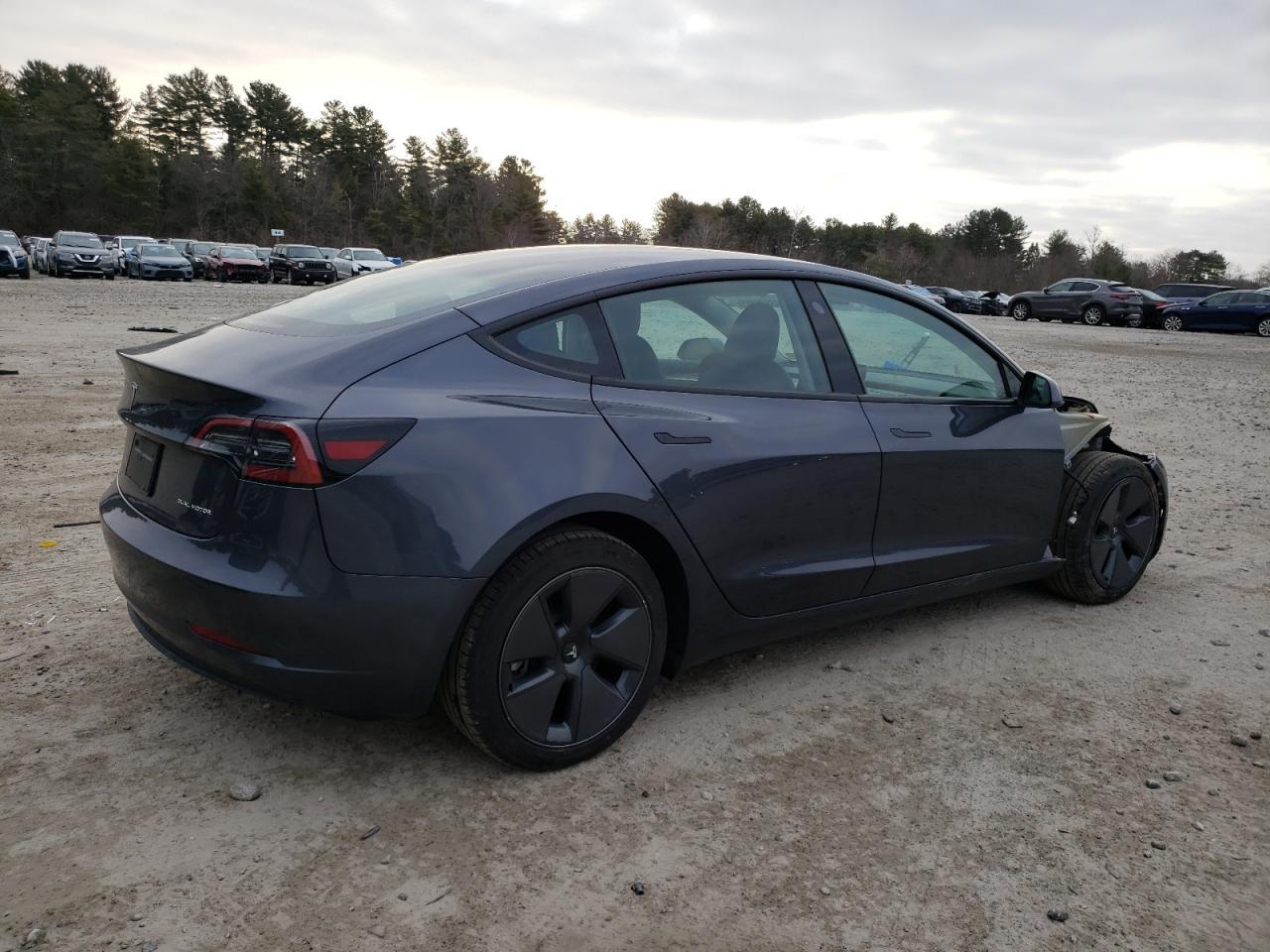 2023 TESLA MODEL 3 - Фото 3