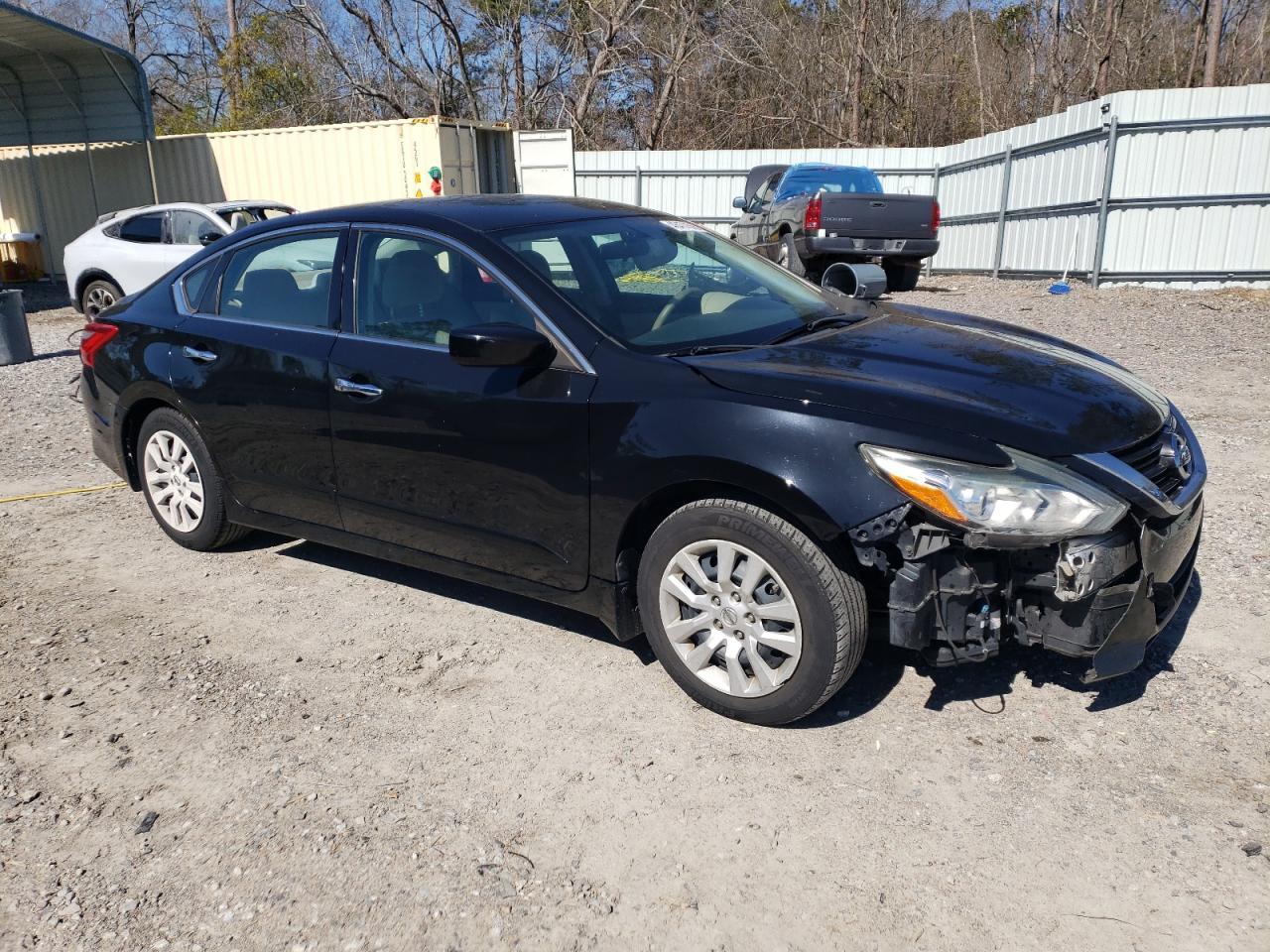 2017 NISSAN ALTIMA 2.5 - Image 4