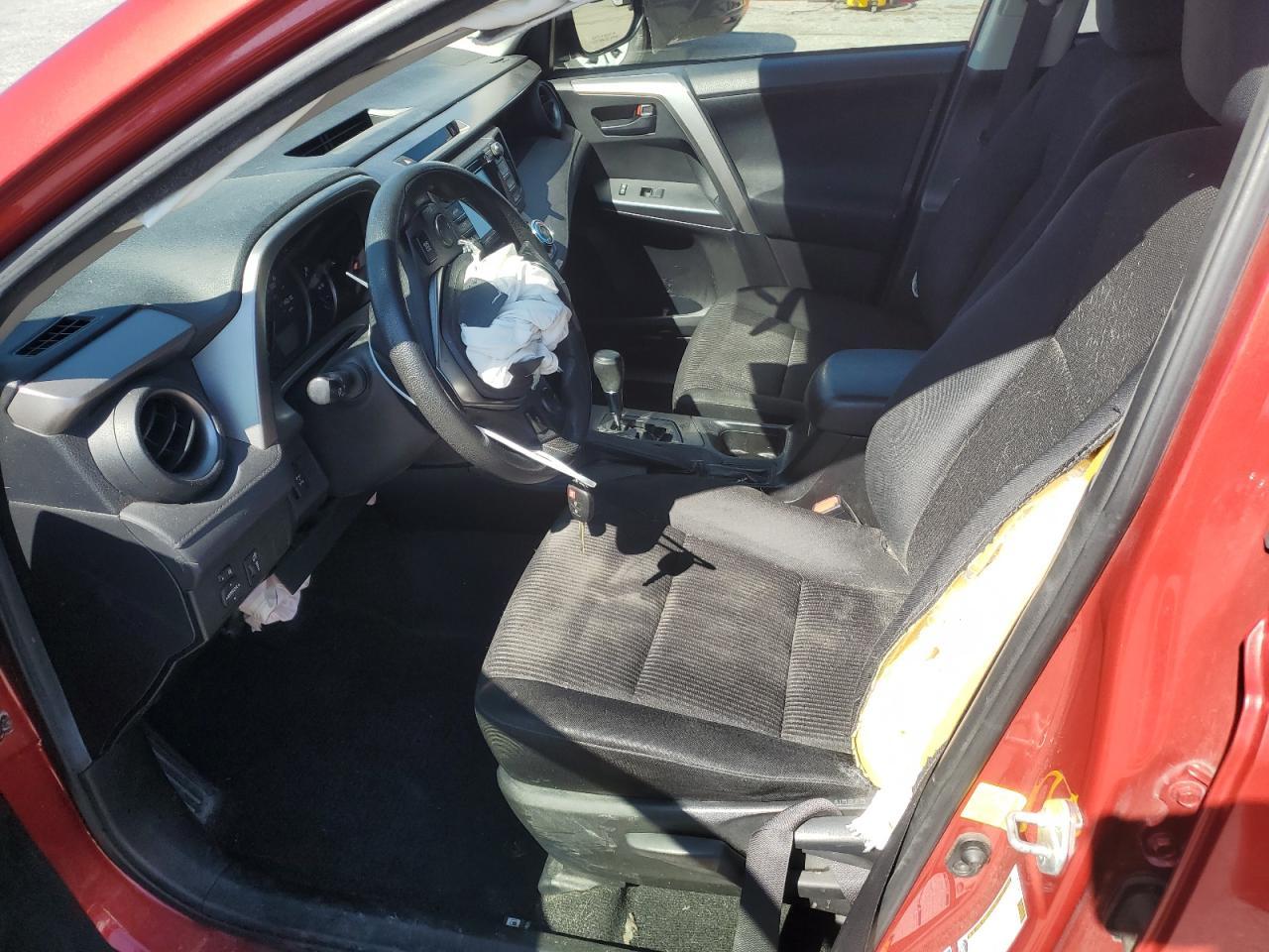 2016 TOYOTA RAV4 LE - Фото 7