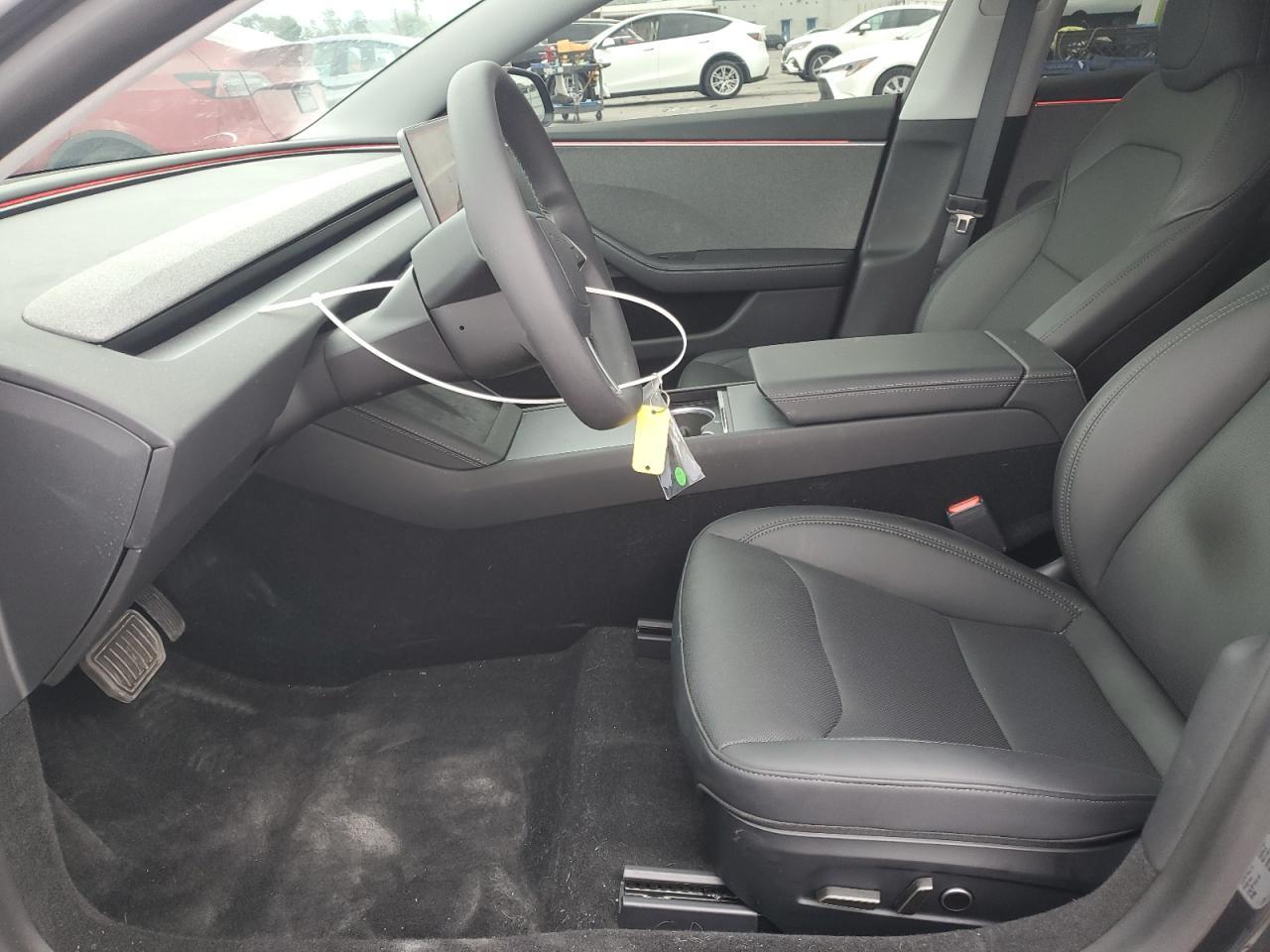 2024 TESLA MODEL 3 - Фото 7