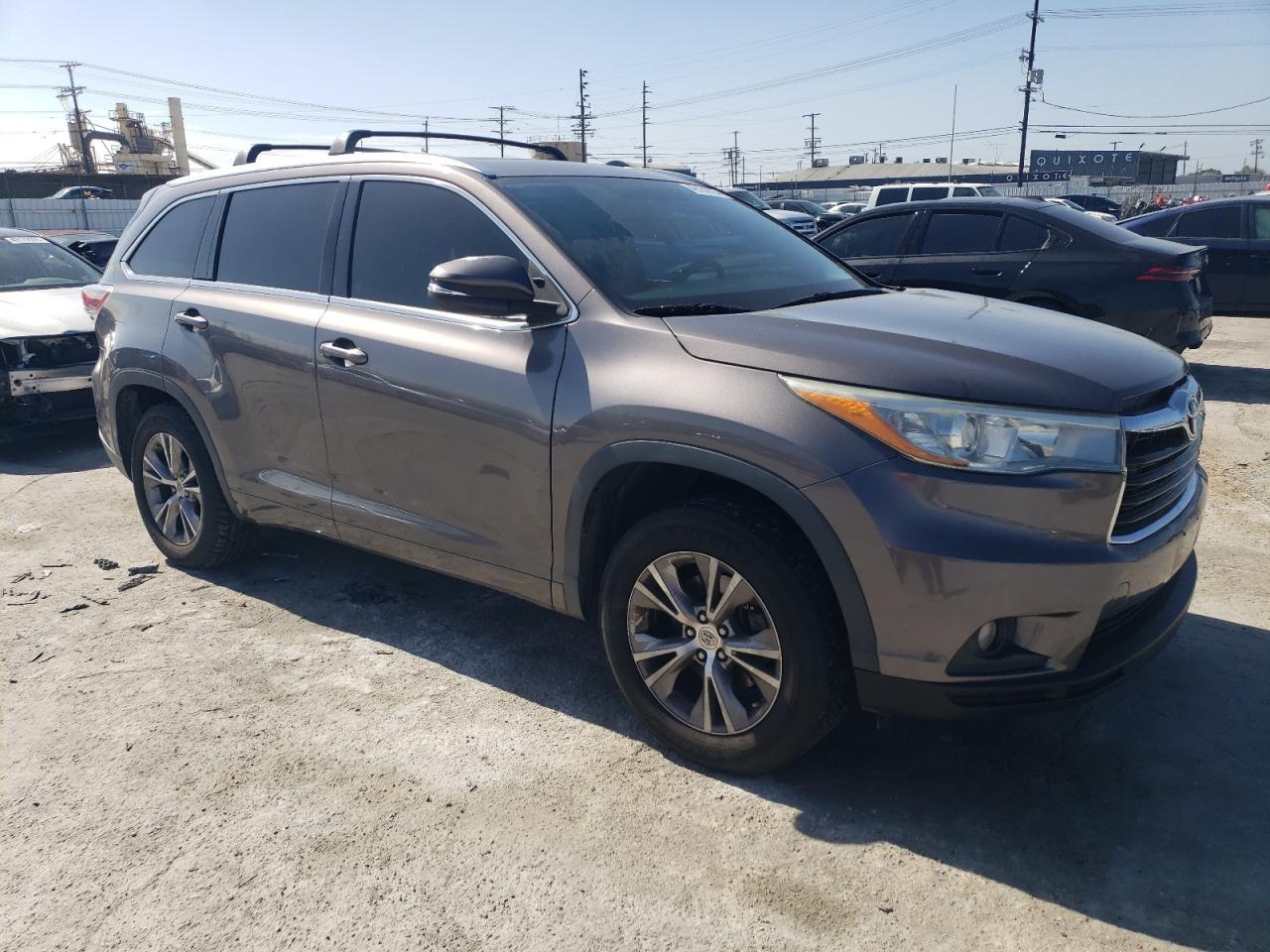 2015 TOYOTA HIGHLANDER - Фото 4