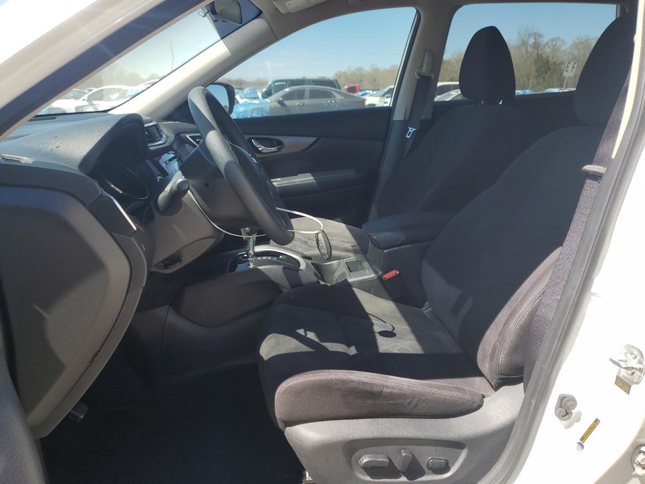 2015 NISSAN ROGUE S - Image 7